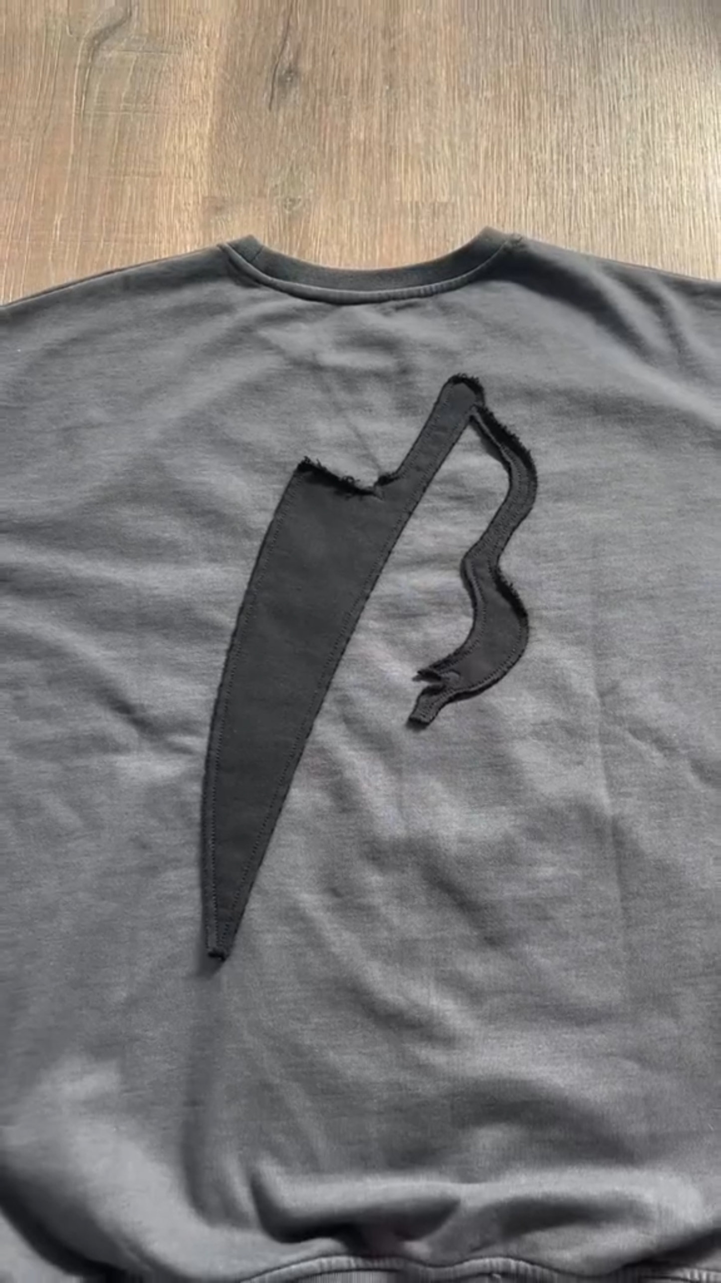 Lowkey ichigo sweater - Bleach-IYAMIUIO