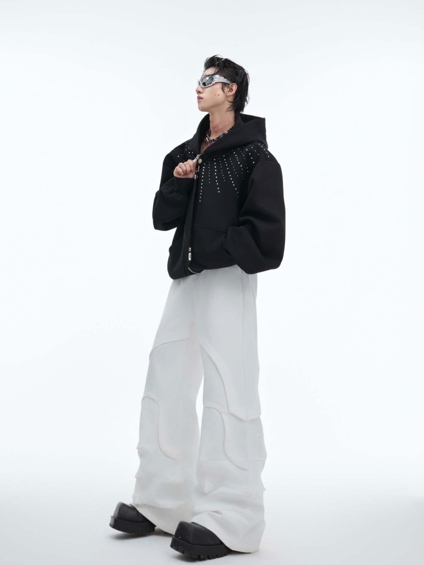 【24s Oct.】Rhinestone Detachable Tie Design Hoodie-IYAMIUIO