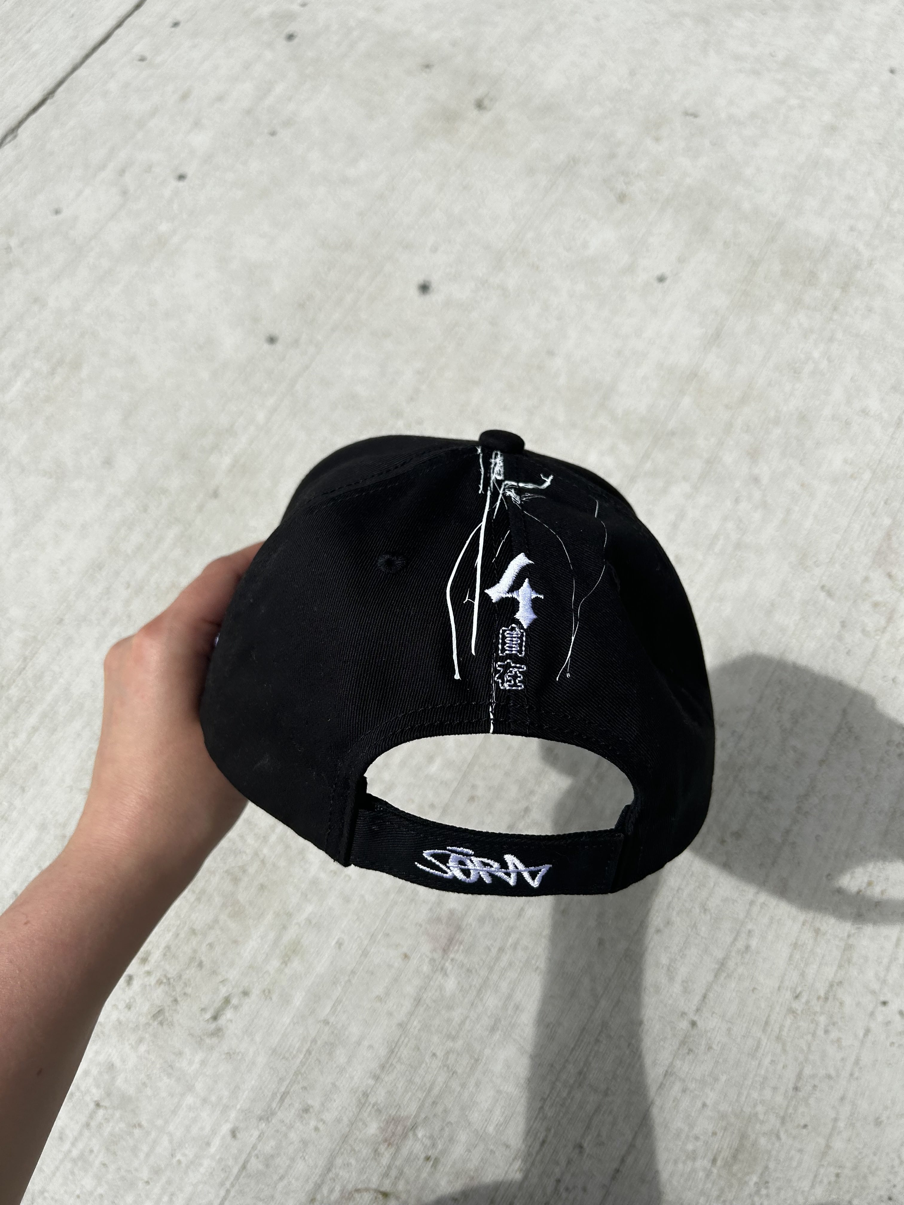 Trickster Cap-IYAMIUIO