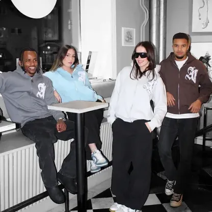 AC "Colori Zip" Shaded White-IYAMIUIO