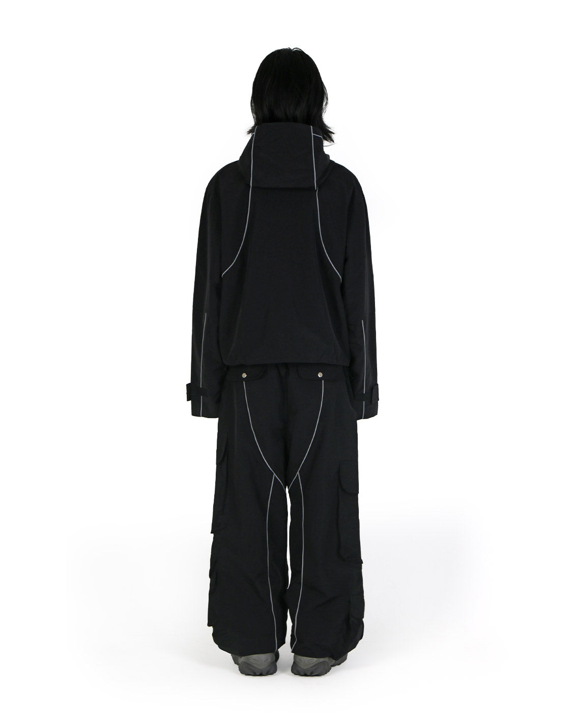 Tech Cargo Black-IYAMIUIO