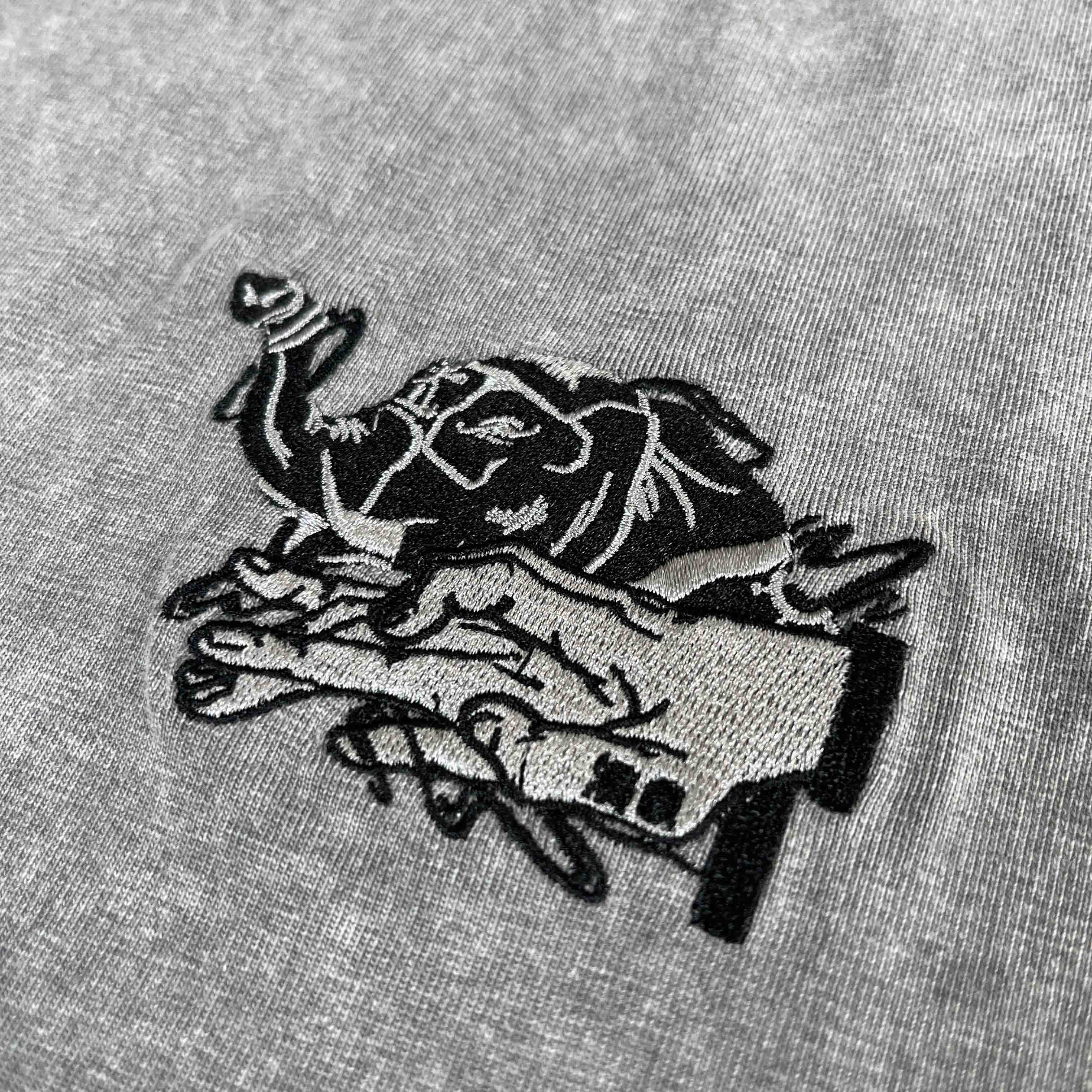 Max Elephant Embroidery T-shirt-IYAMIUIO