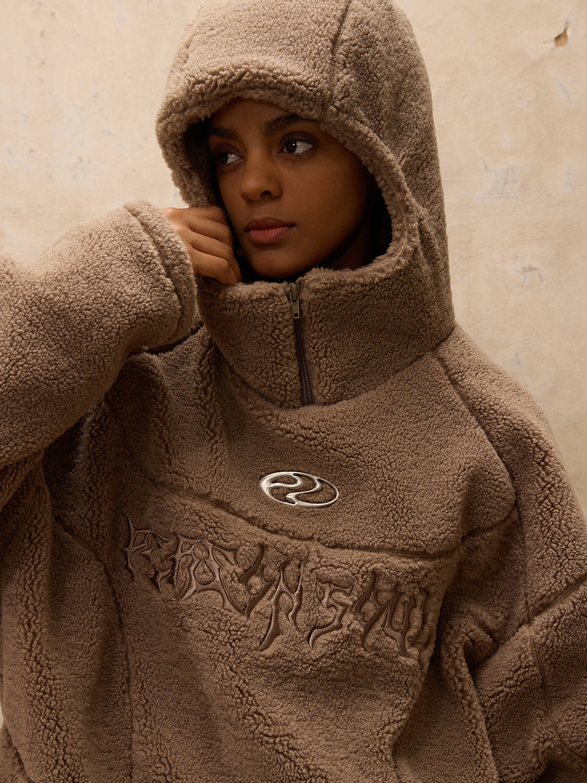 Personsoul Sherpa Hoodie-IYAMIUIO