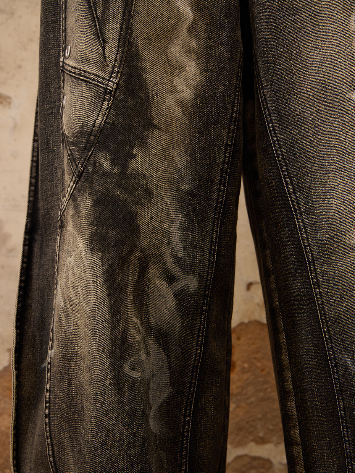 Personsoul Graffiti Contour Jeans-IYAMIUIO