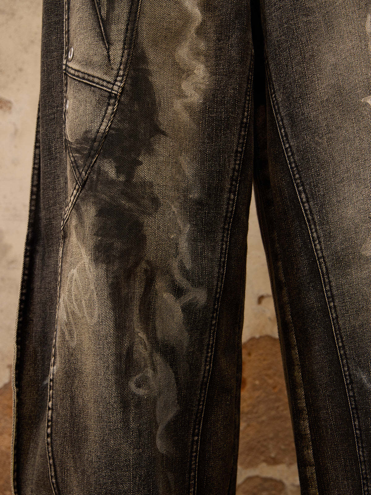 Personsoul Graffiti Contour Jeans-IYAMIUIO