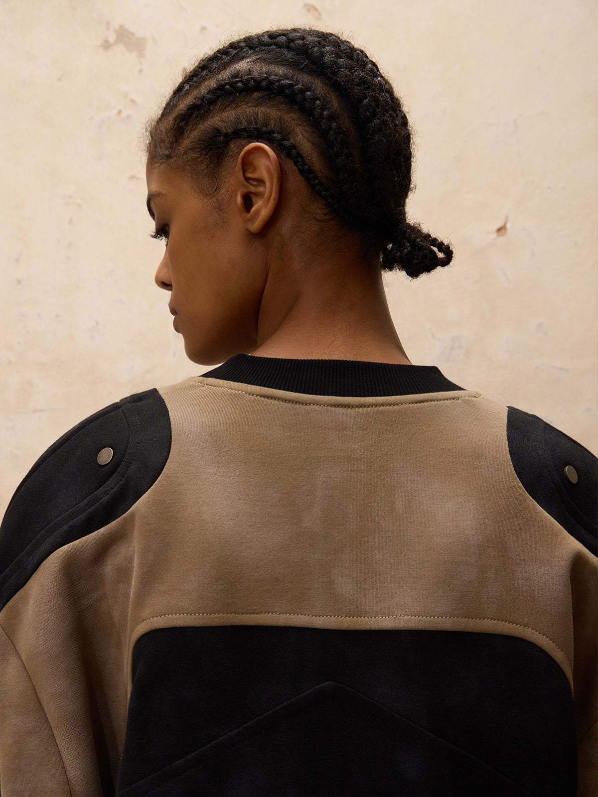 Personsoul Distressed Sweatshirt-IYAMIUIO