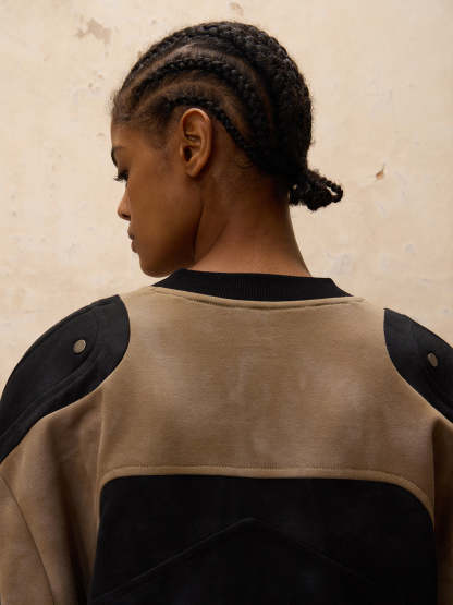 Personsoul Distressed Sweatshirt-IYAMIUIO