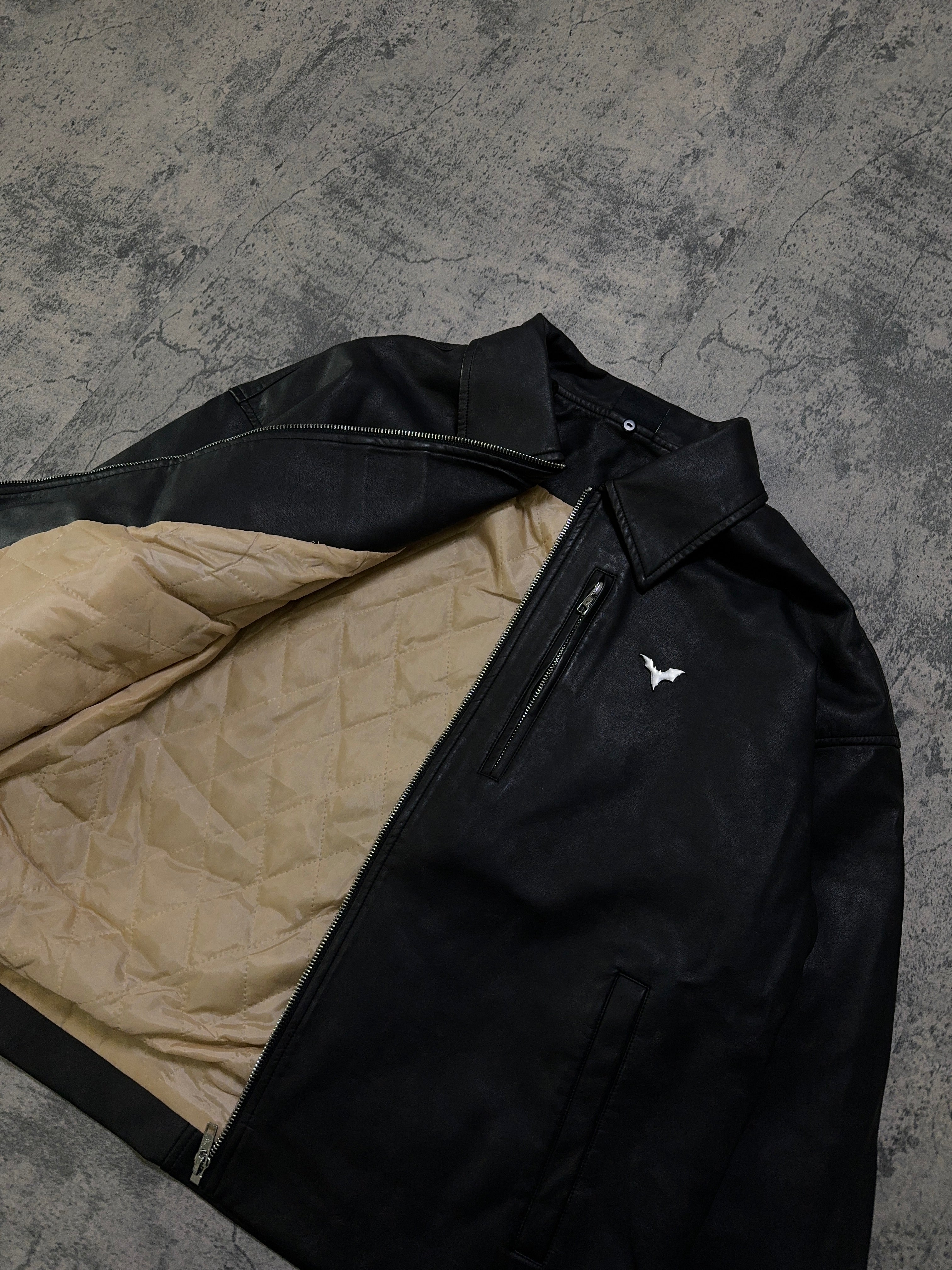 AGED LEATHER JACKET-IYAMIUIO