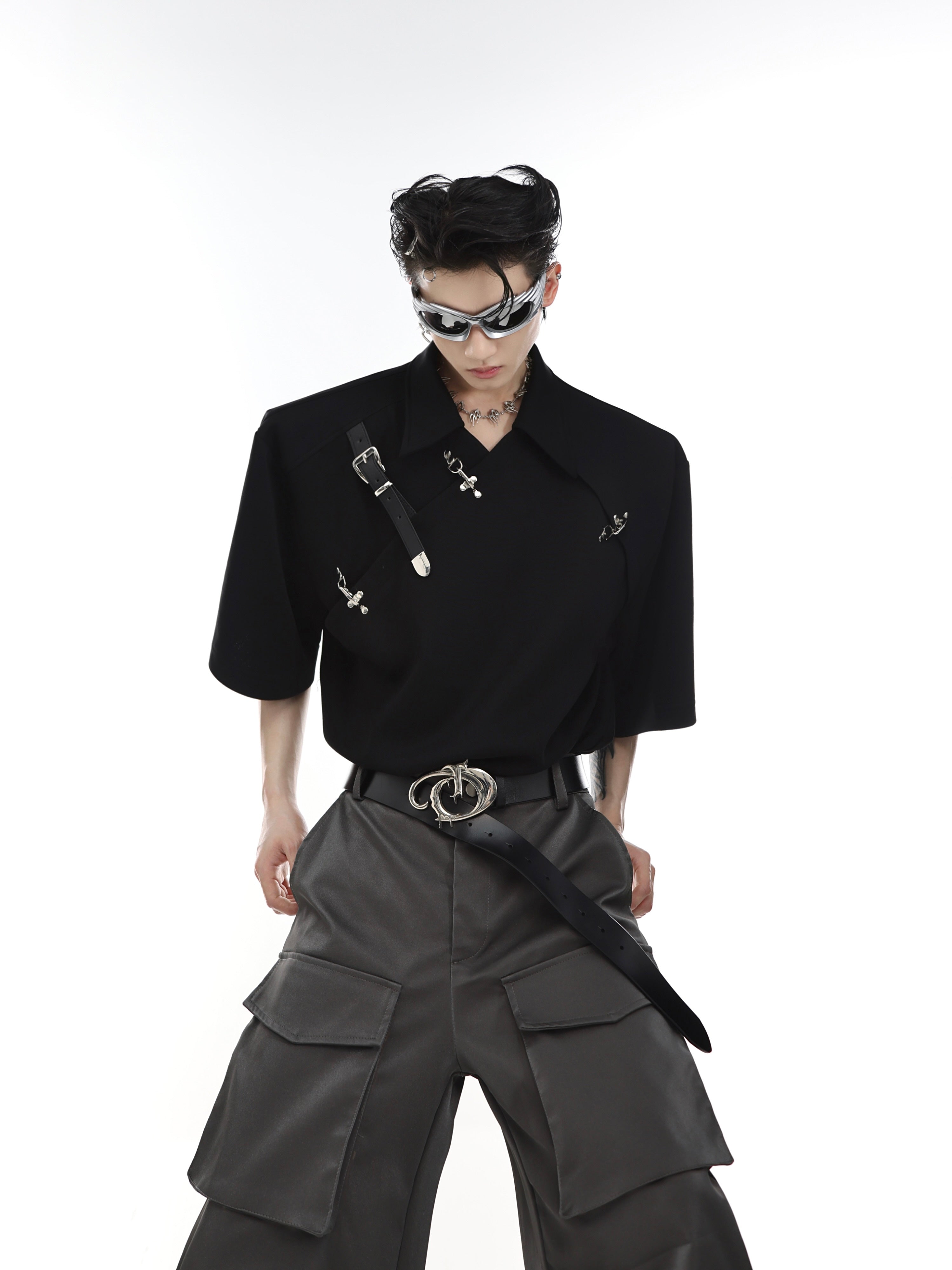 【23s Jun.】Belt Buckle Shoulder Pad T-shirt-IYAMIUIO
