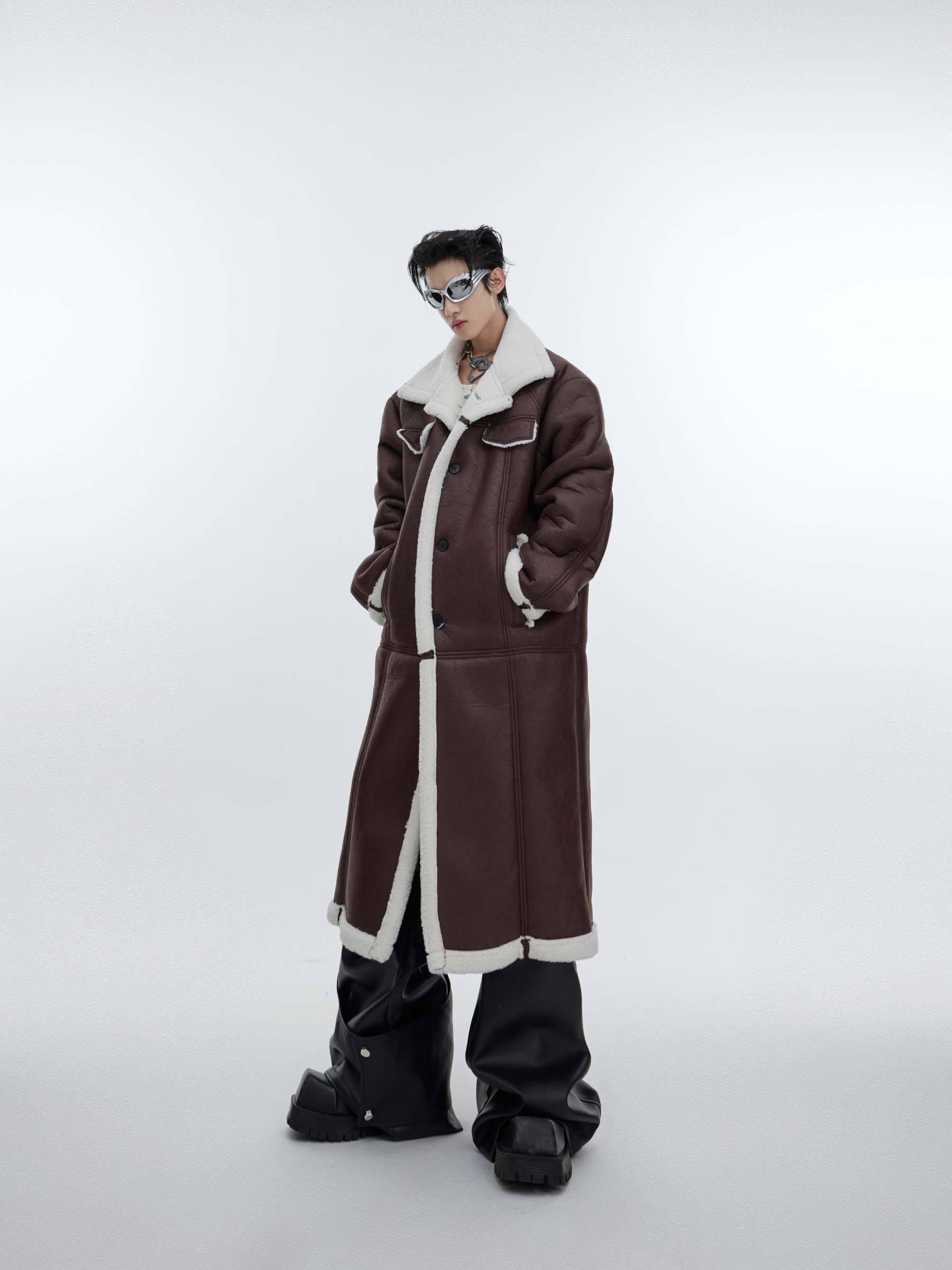 【23s November.】Sherpa Paneled Leather Coat-IYAMIUIO