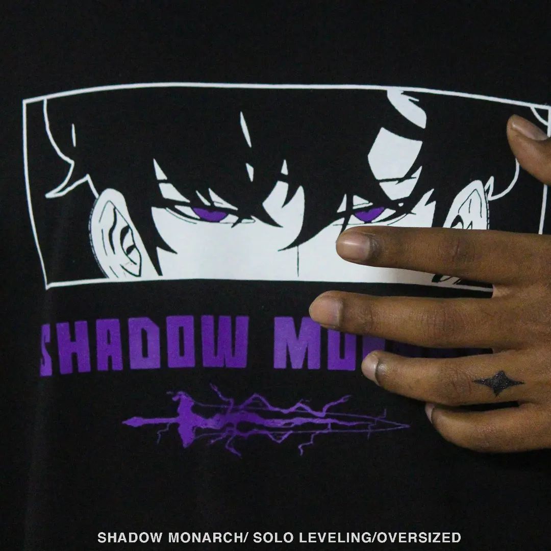 Shadow Monarch Oversized T-Shirt - Solo LVL-IYAMIUIO