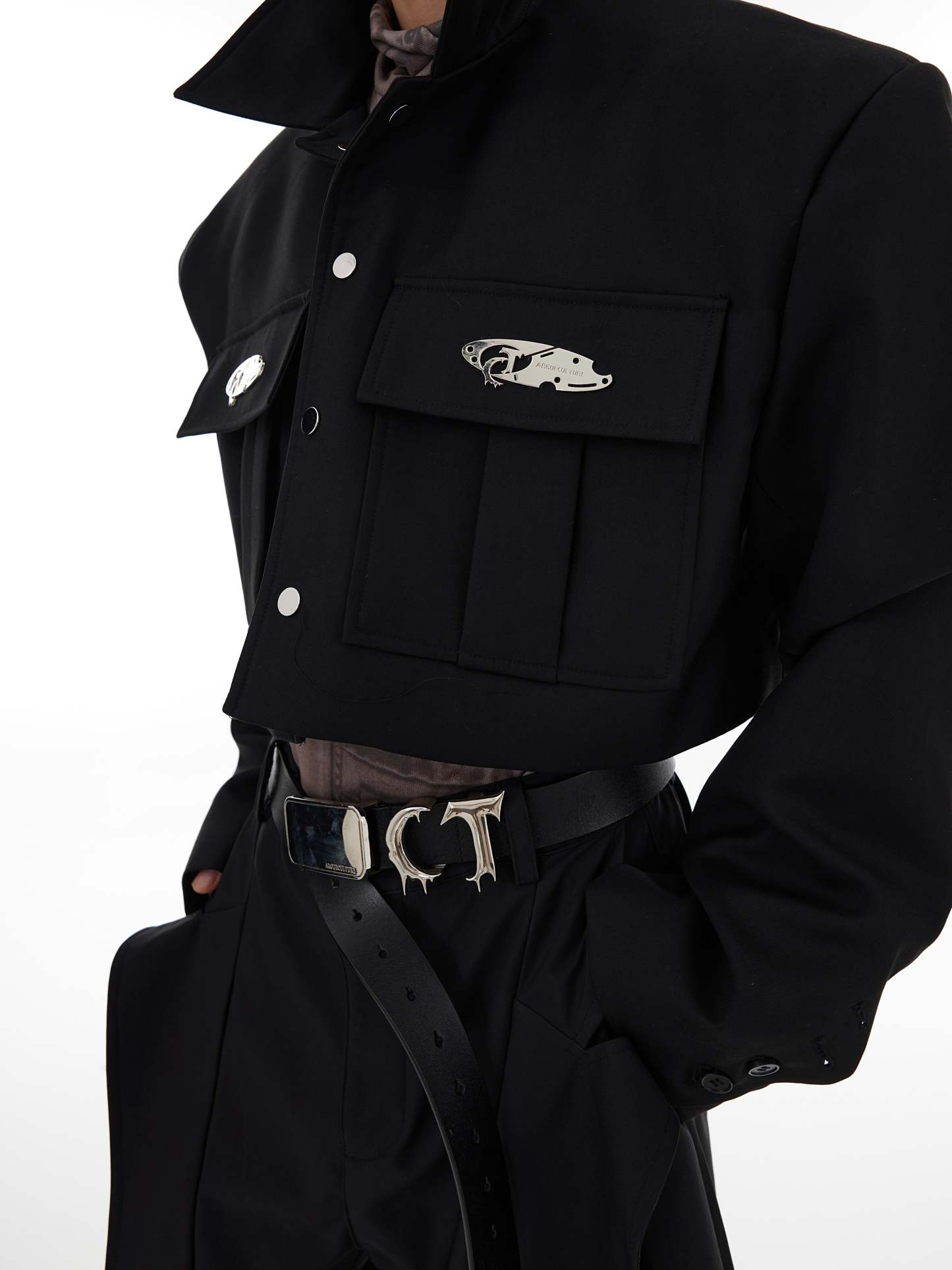 【23s August.】Oversized Paneled Cropped Jacket-IYAMIUIO