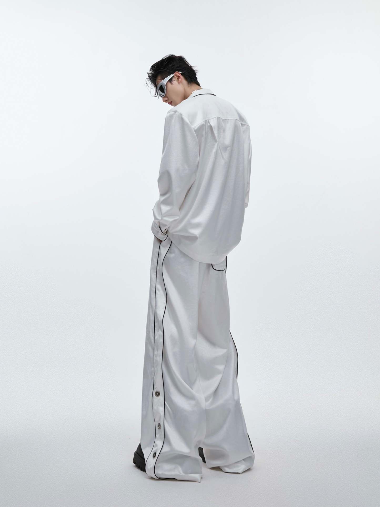 【24s Aug.】High-end Ice Silk Loungewear Pajamas Set-IYAMIUIO