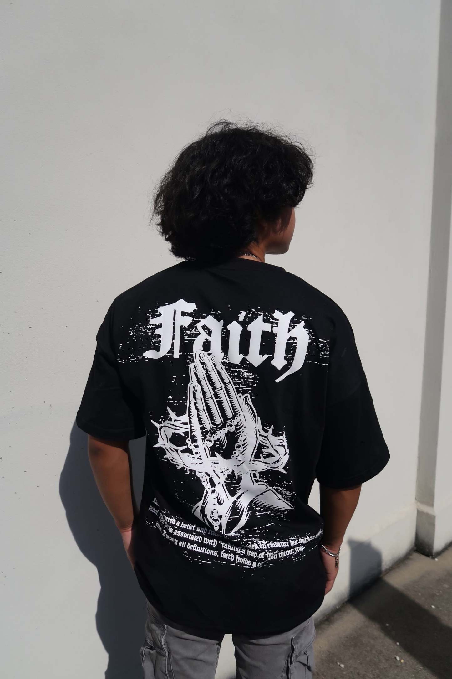 FAITH TEE (BLACK)-IYAMIUIO