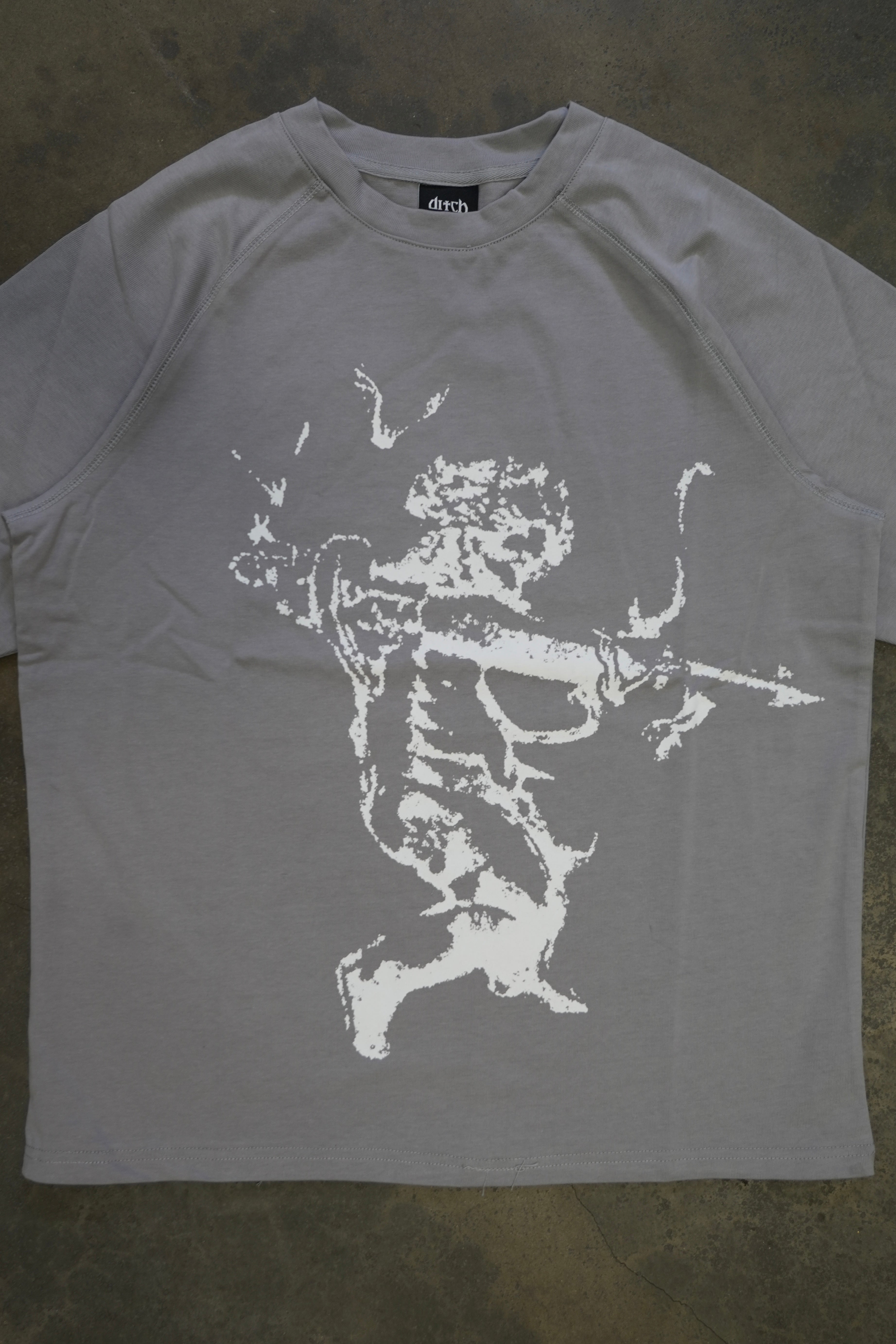 CUPID TEE (IVORY)-IYAMIUIO