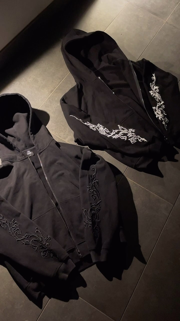 V2 Fire thorns full zip