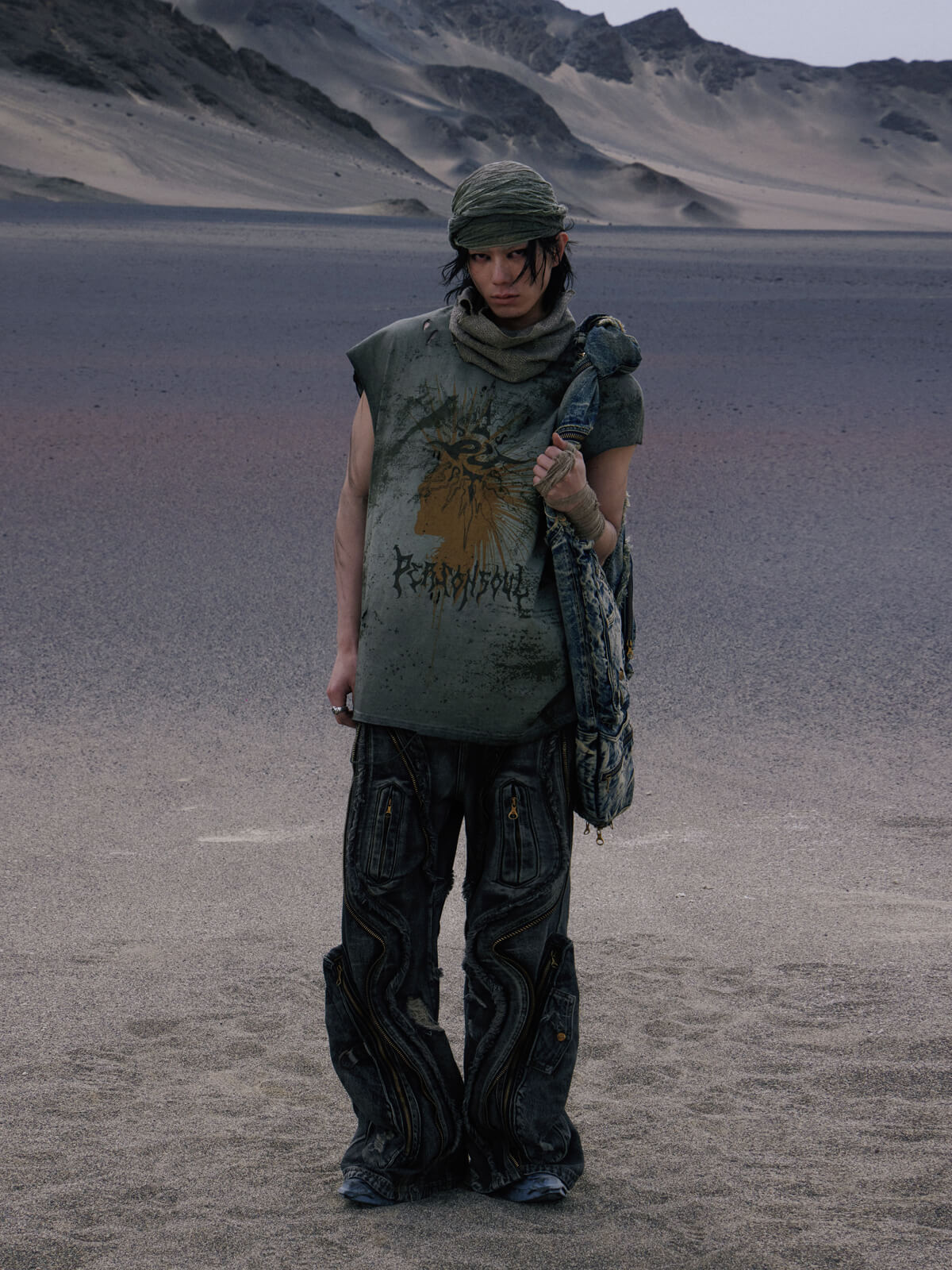 Personsoul Dirty Ripped Denim Baggy Jeans-IYAMIUIO