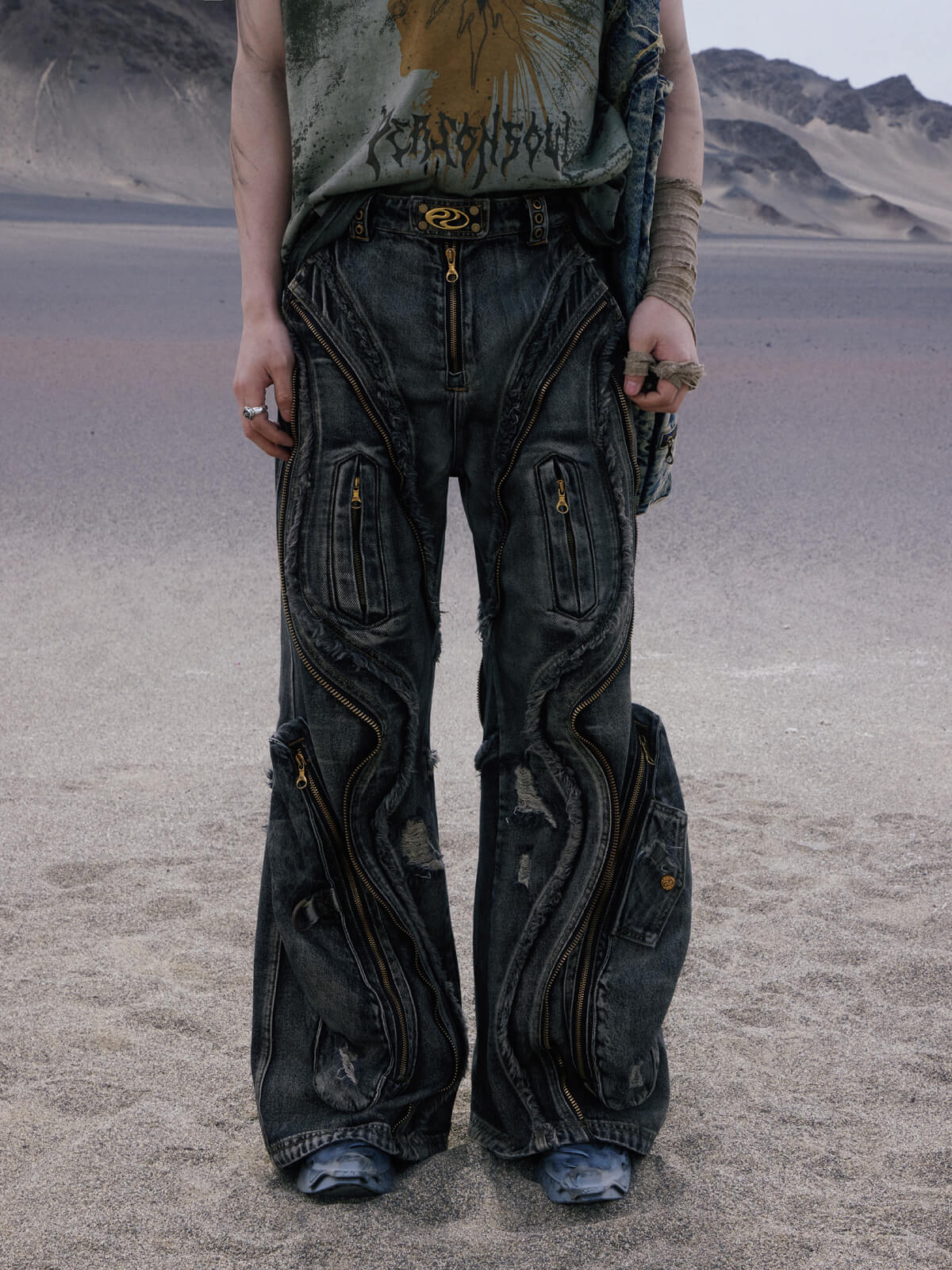 Personsoul Dirty Ripped Denim Baggy Jeans-IYAMIUIO