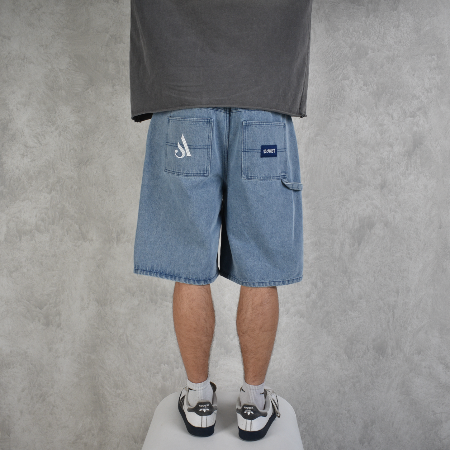 Isagi Jorts-IYAMIUIO