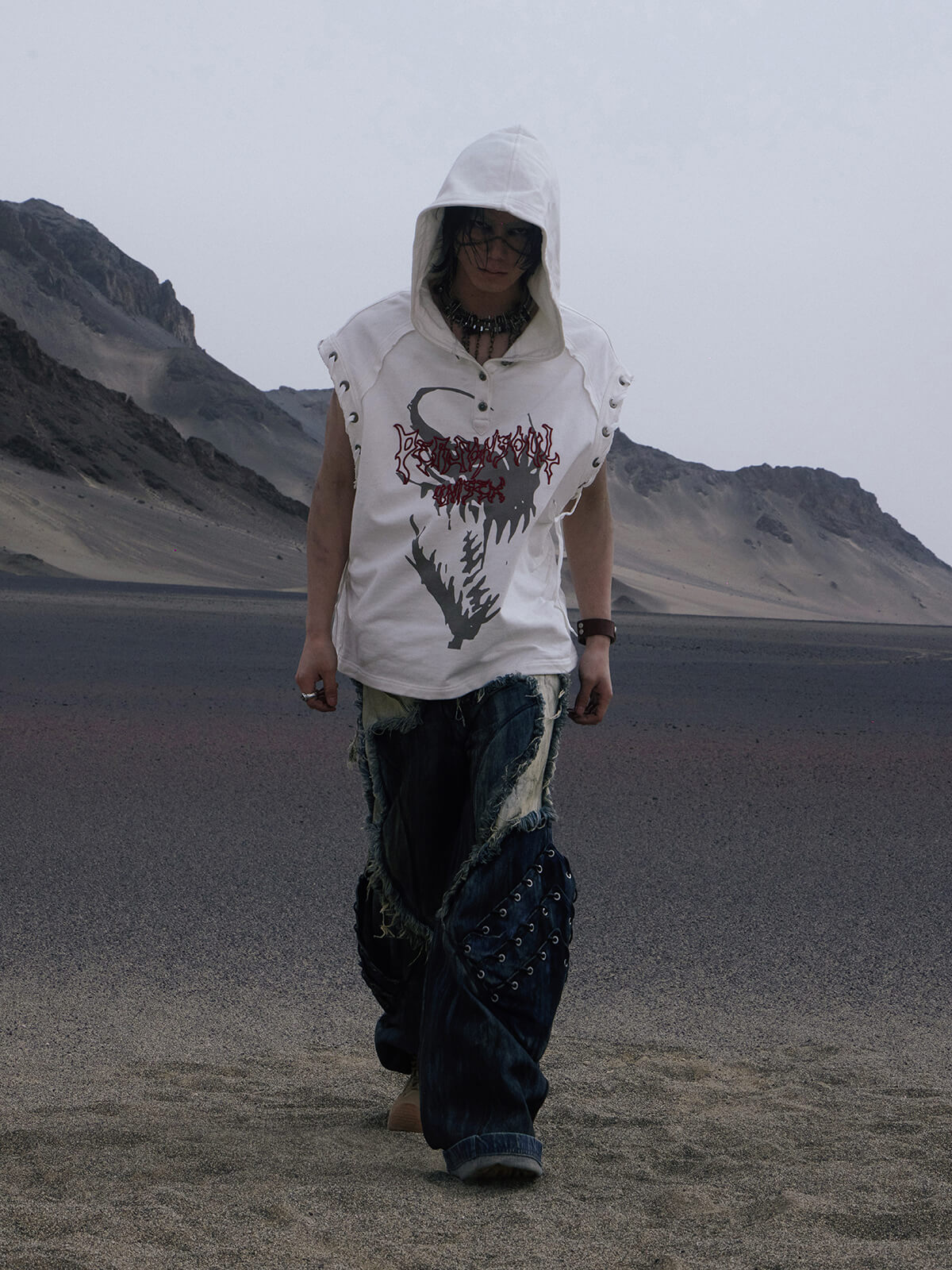 Personsoul Button Collar Hooded Sleeveless Sweatshirt-IYAMIUIO