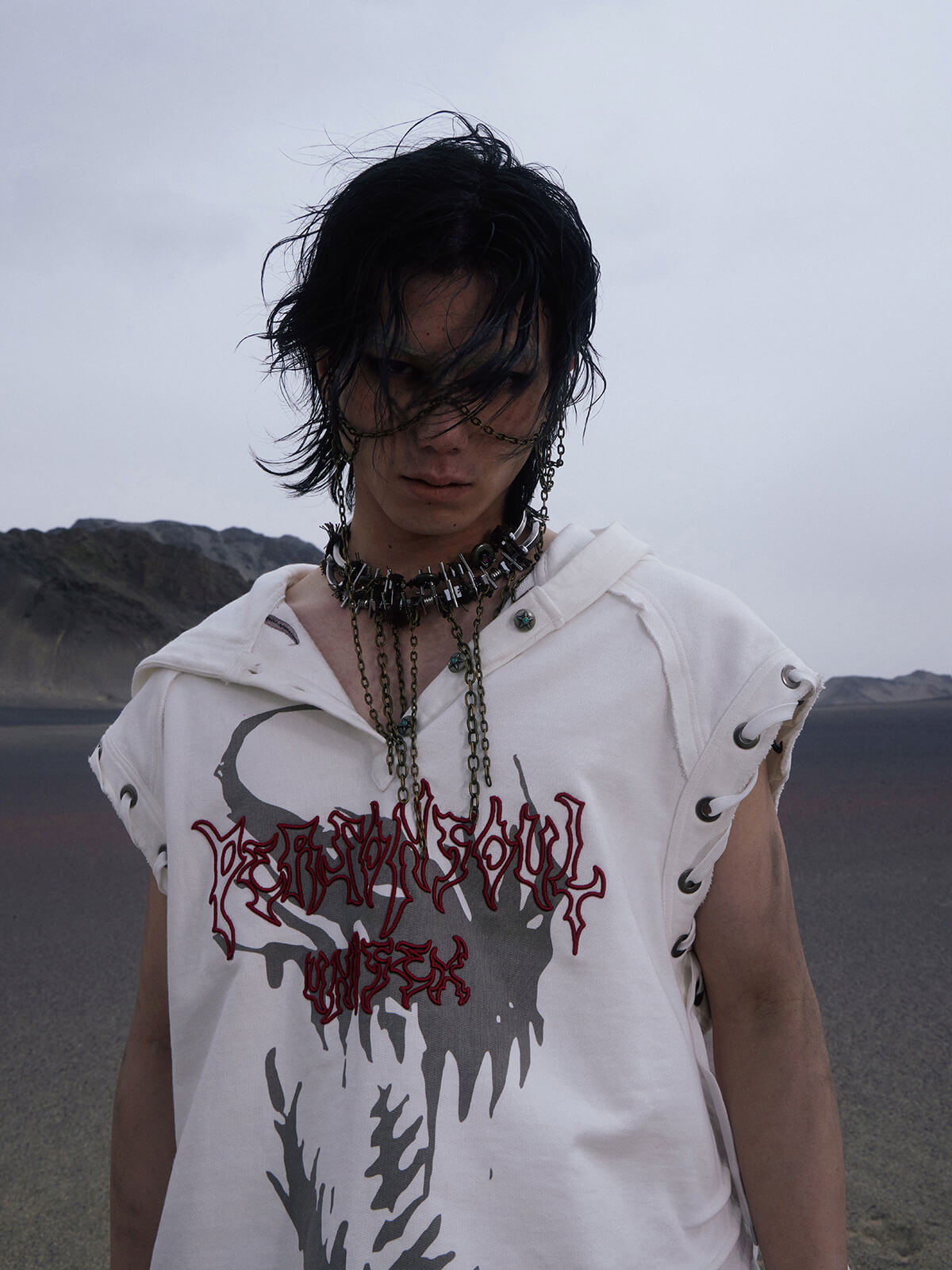 Personsoul Button Collar Hooded Sleeveless Sweatshirt-IYAMIUIO