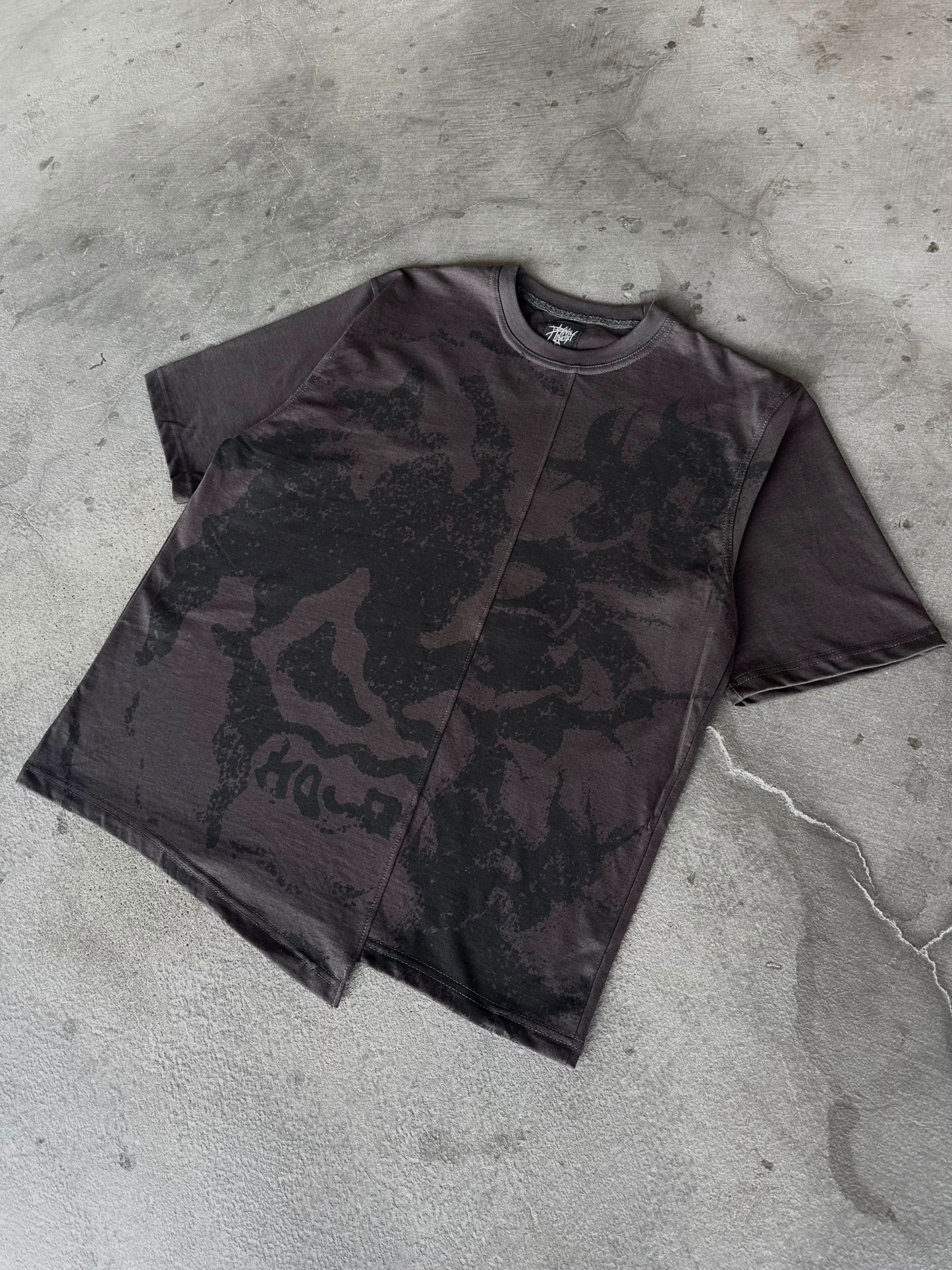 "2face" T-shirt-IYAMIUIO