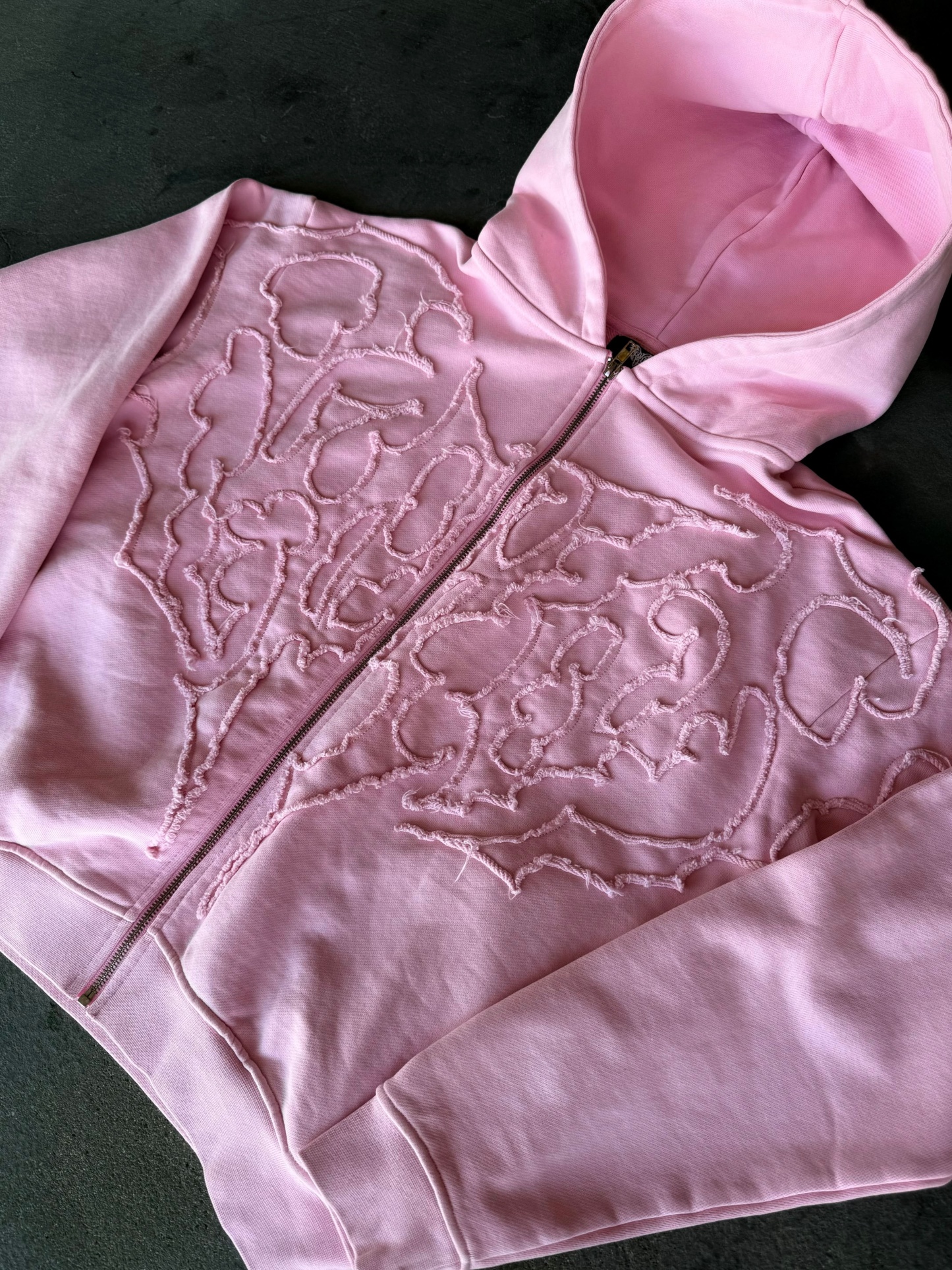 “Pholoh” Zip-Up (Light Pink)-IYAMIUIO