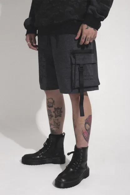 Hellsing Alucard Shorts-IYAMIUIO