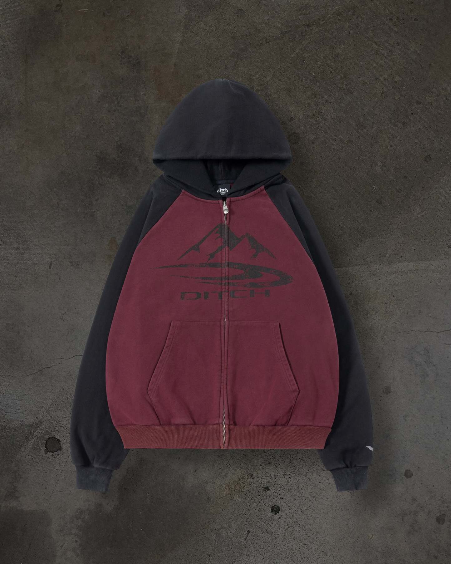 SUMMIT ZIPUP (CRIMSON)-IYAMIUIO