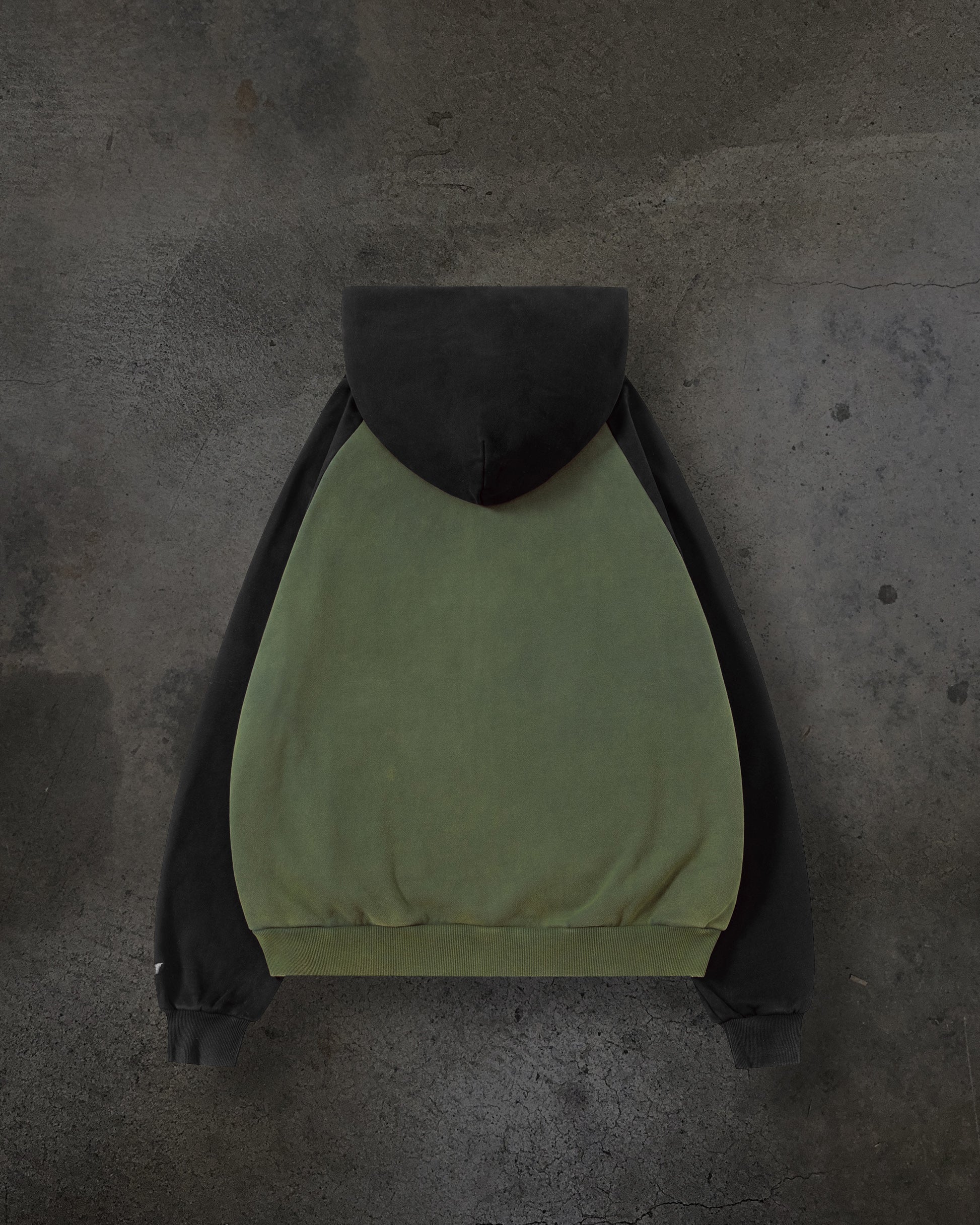 SUMMIT ZIPUP (PINE)-IYAMIUIO