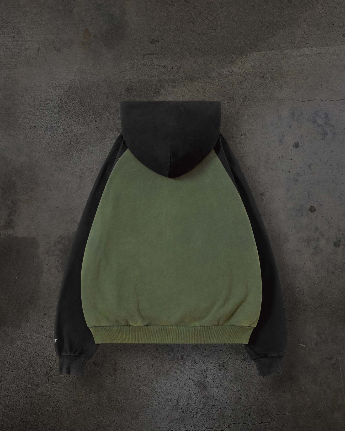 SUMMIT ZIPUP (PINE)-IYAMIUIO