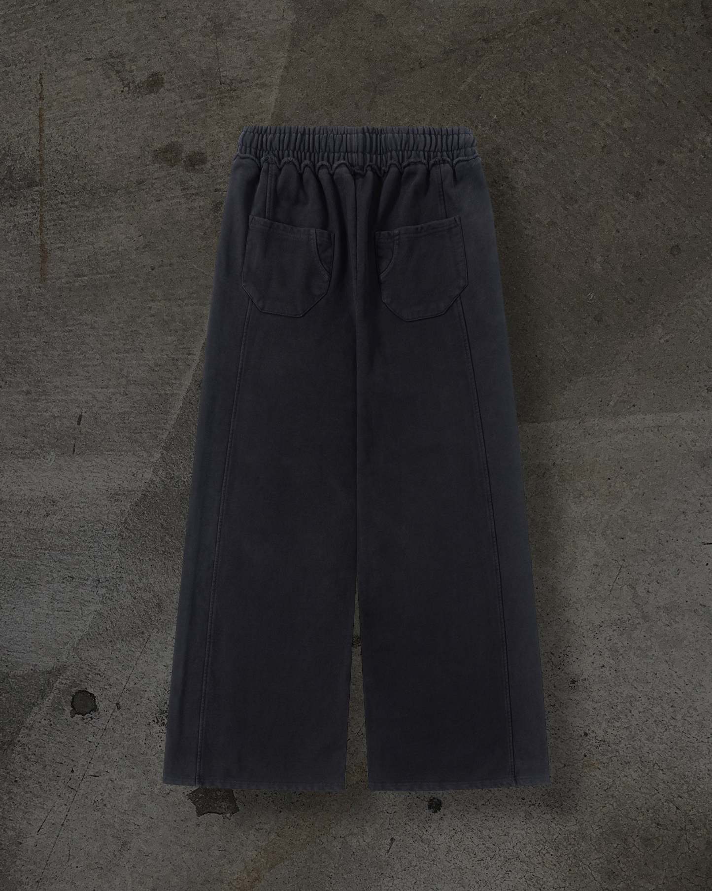 SUMMIT SWEATS (COAL)-IYAMIUIO