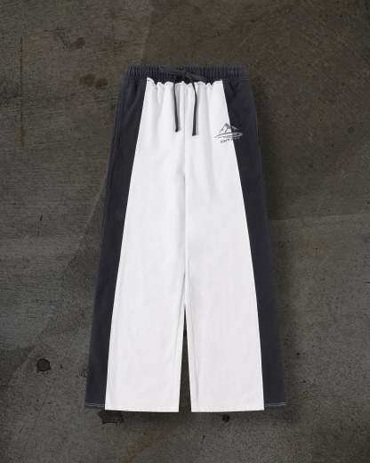 SUMMIT SWEATS (WHITE)-IYAMIUIO
