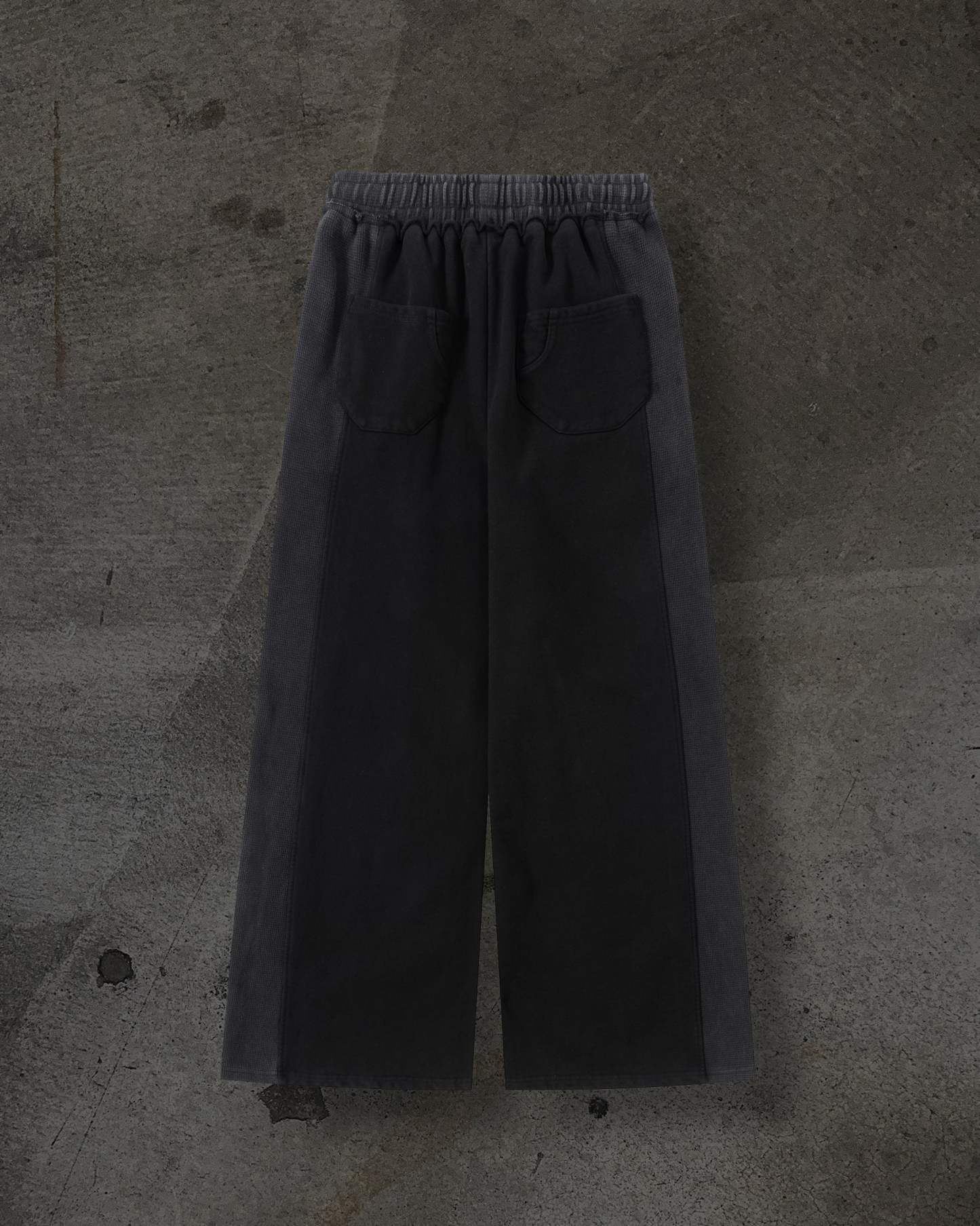 SUMMIT SWEATS (COAL/THERMAL)-IYAMIUIO