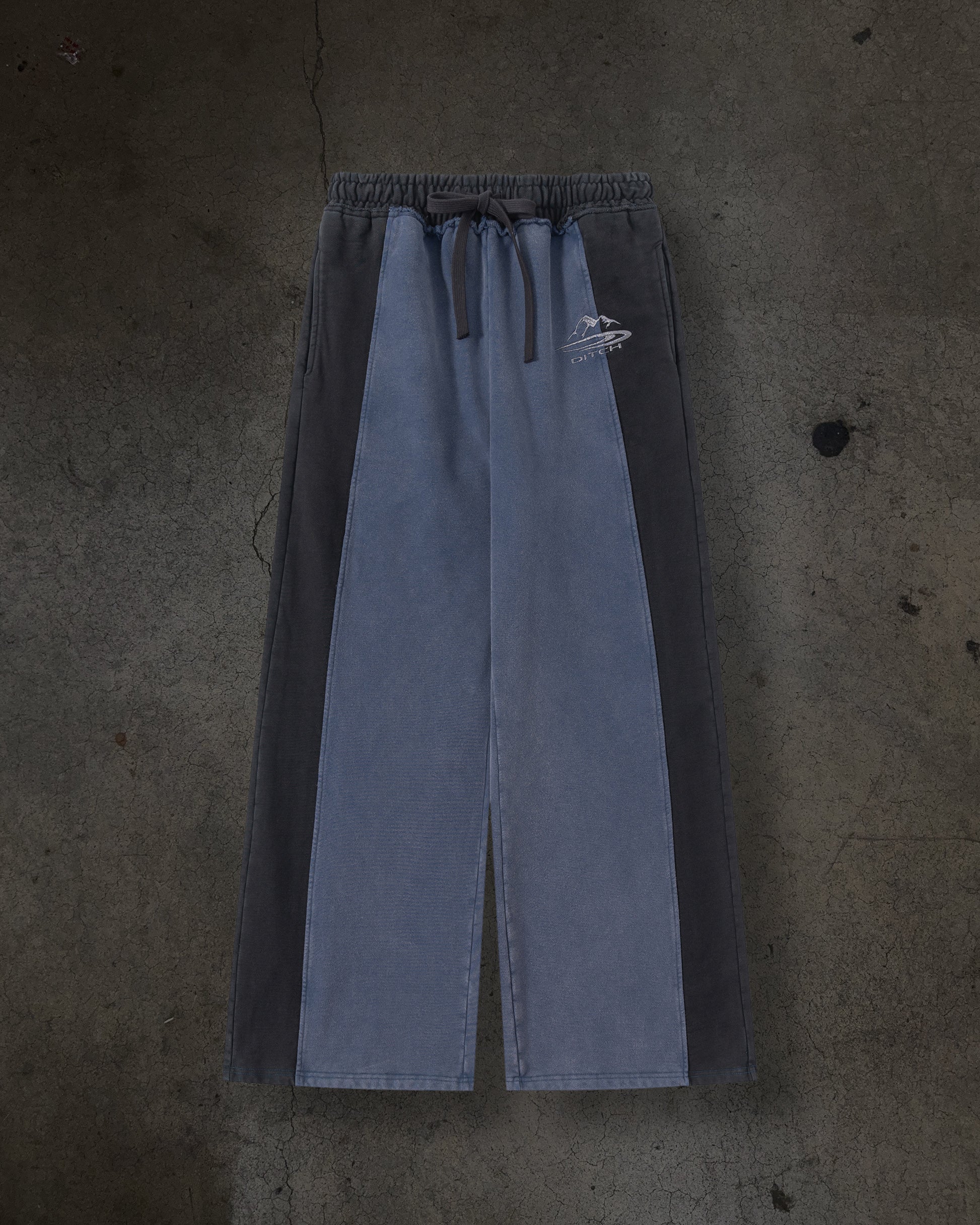 SUMMIT SWEATS (BLEU)-IYAMIUIO