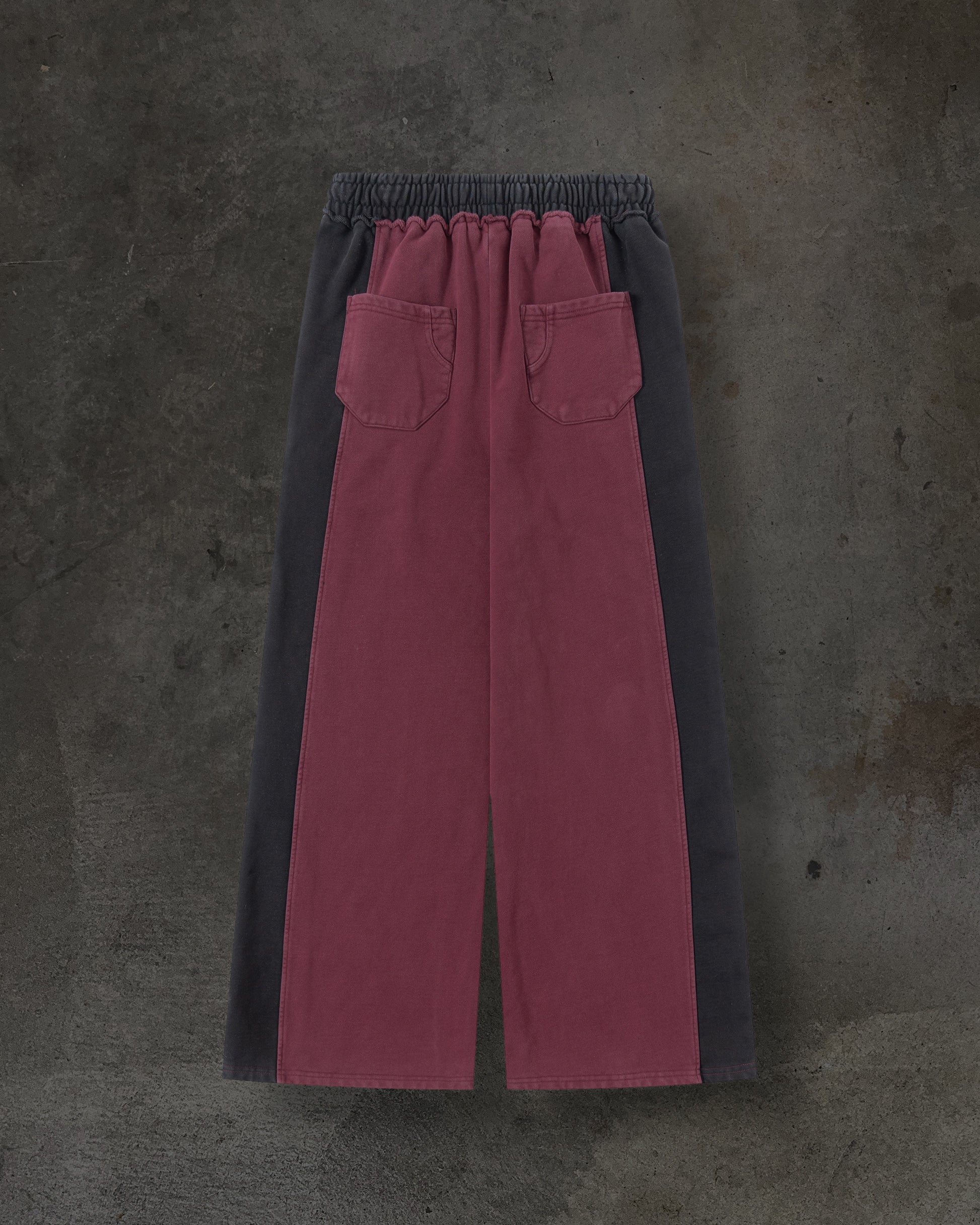 SUMMIT SWEATS (CRIMSON)-IYAMIUIO