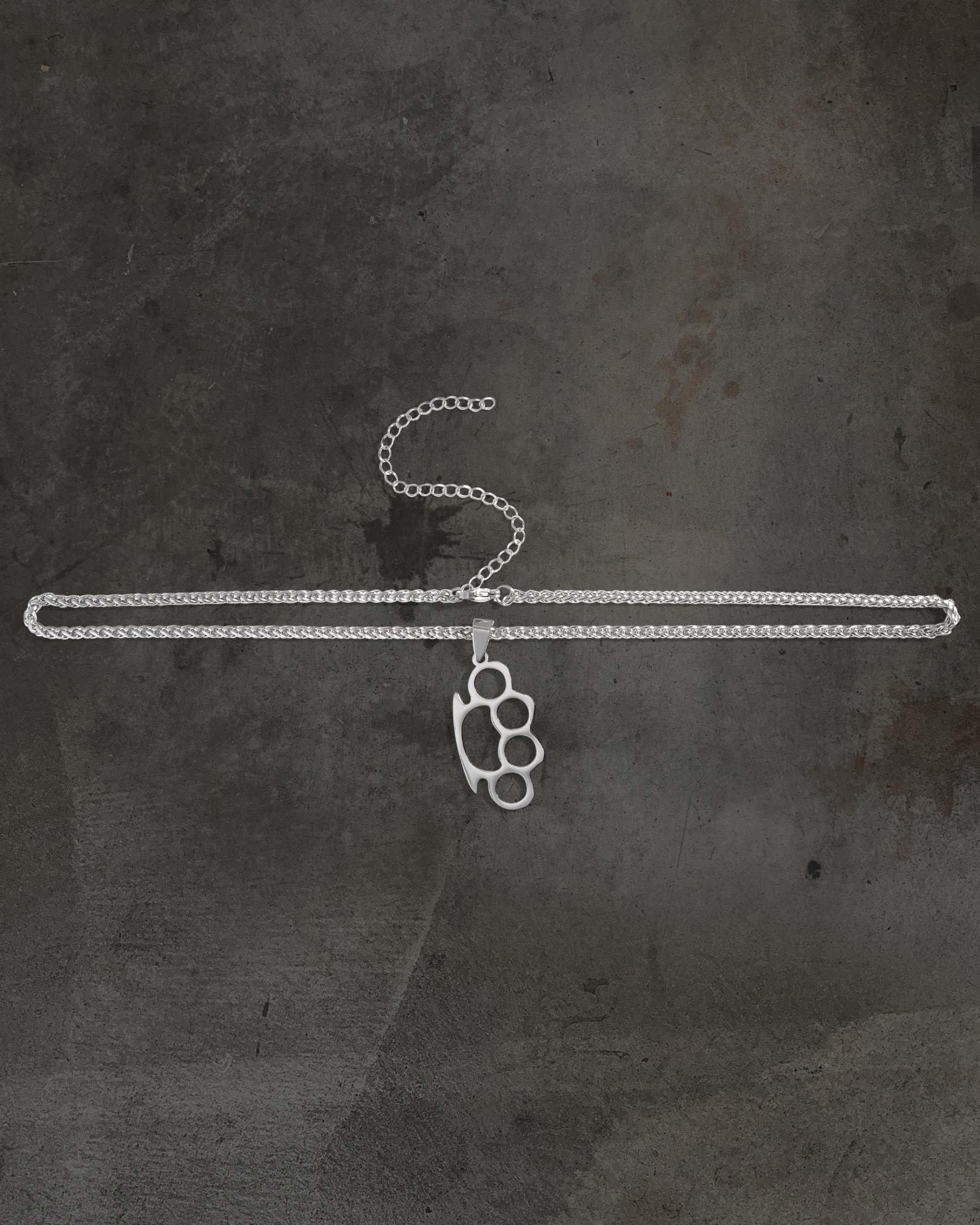 BRASS KNUCKLES CHAIN-IYAMIUIO