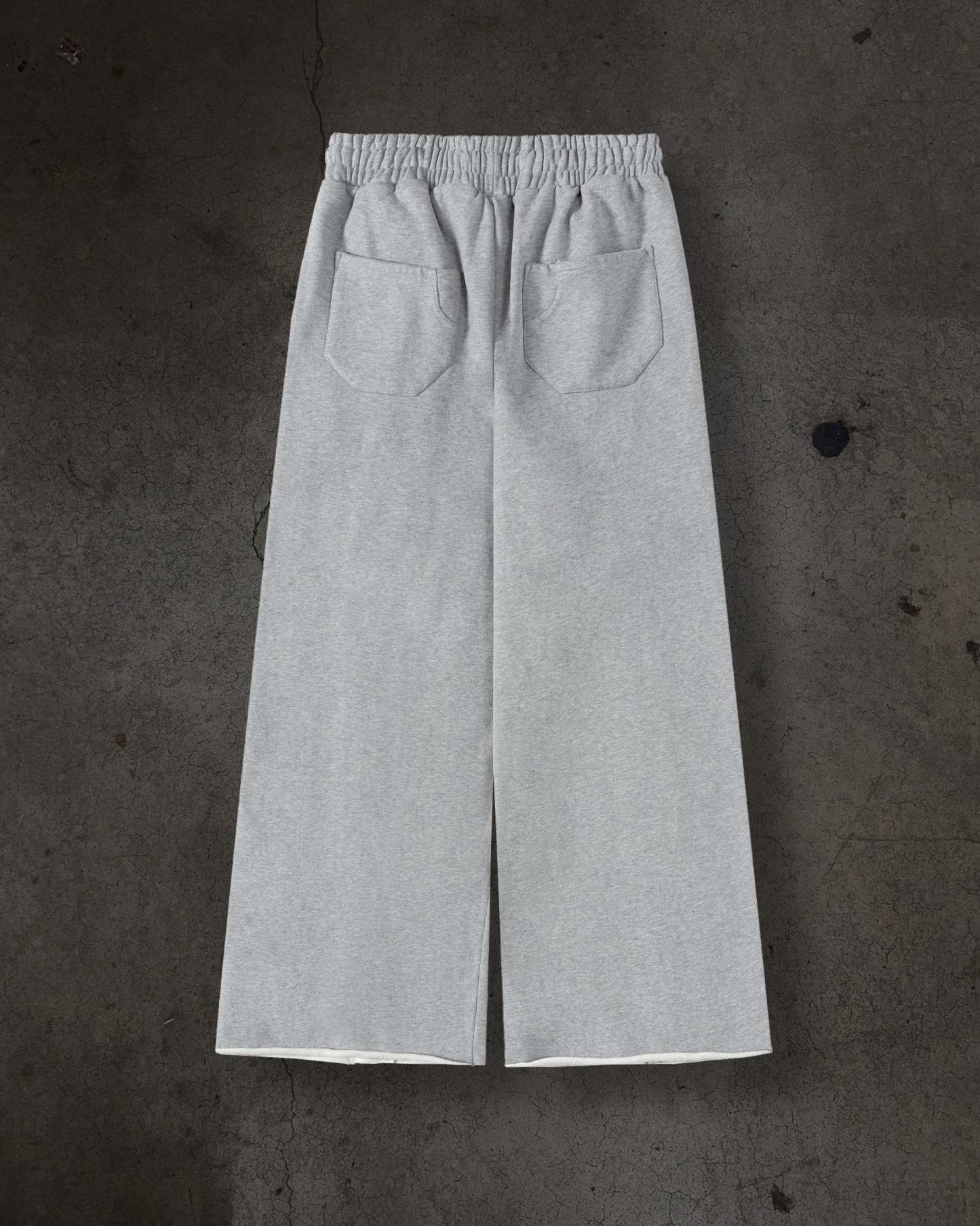 PATCHED SWEATS (HEATHER GREY)-IYAMIUIO