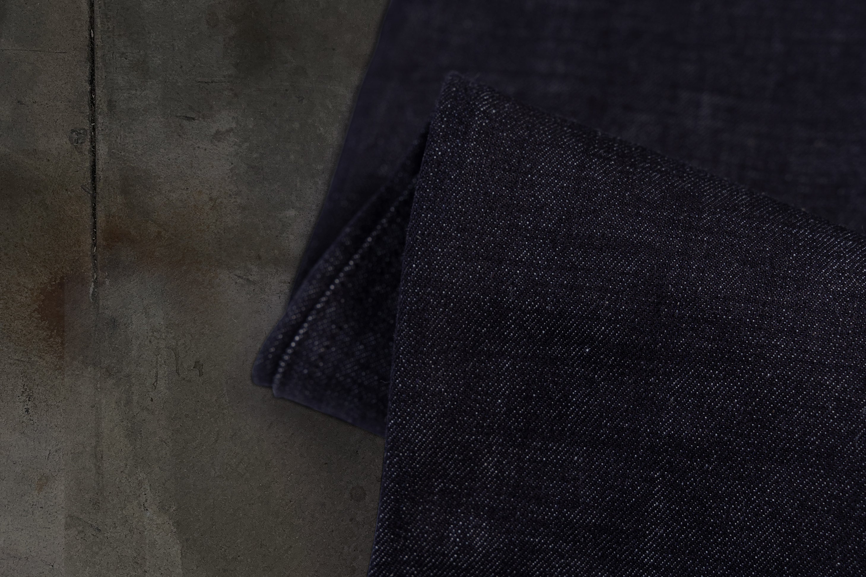JAPANESE SELVEDGE SLUB DOUBLE KNEES (INDIGO)-IYAMIUIO