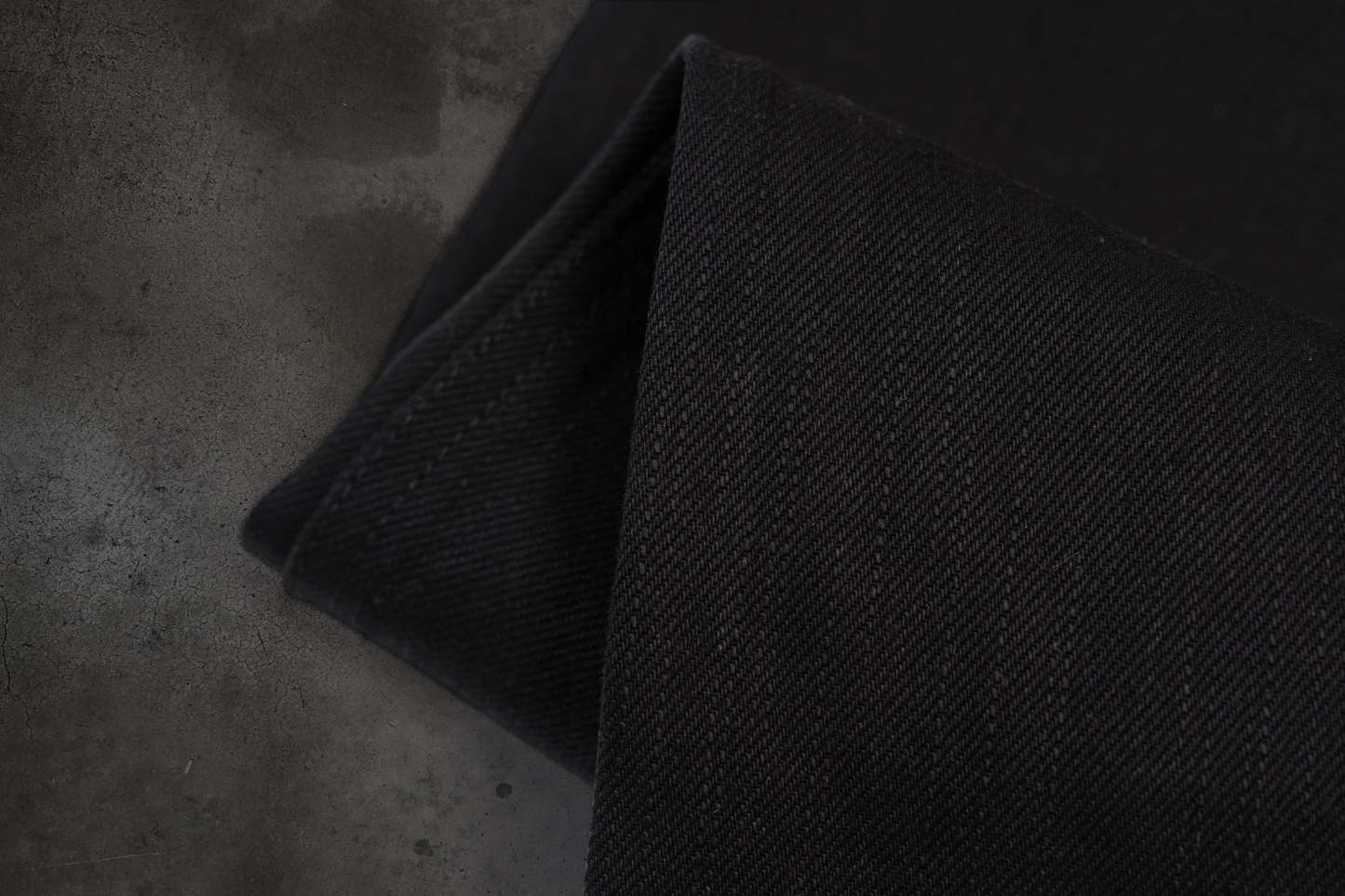 JAPANESE SELVEDGE SLUB DOUBLE KNEES (JET BLACK)-IYAMIUIO