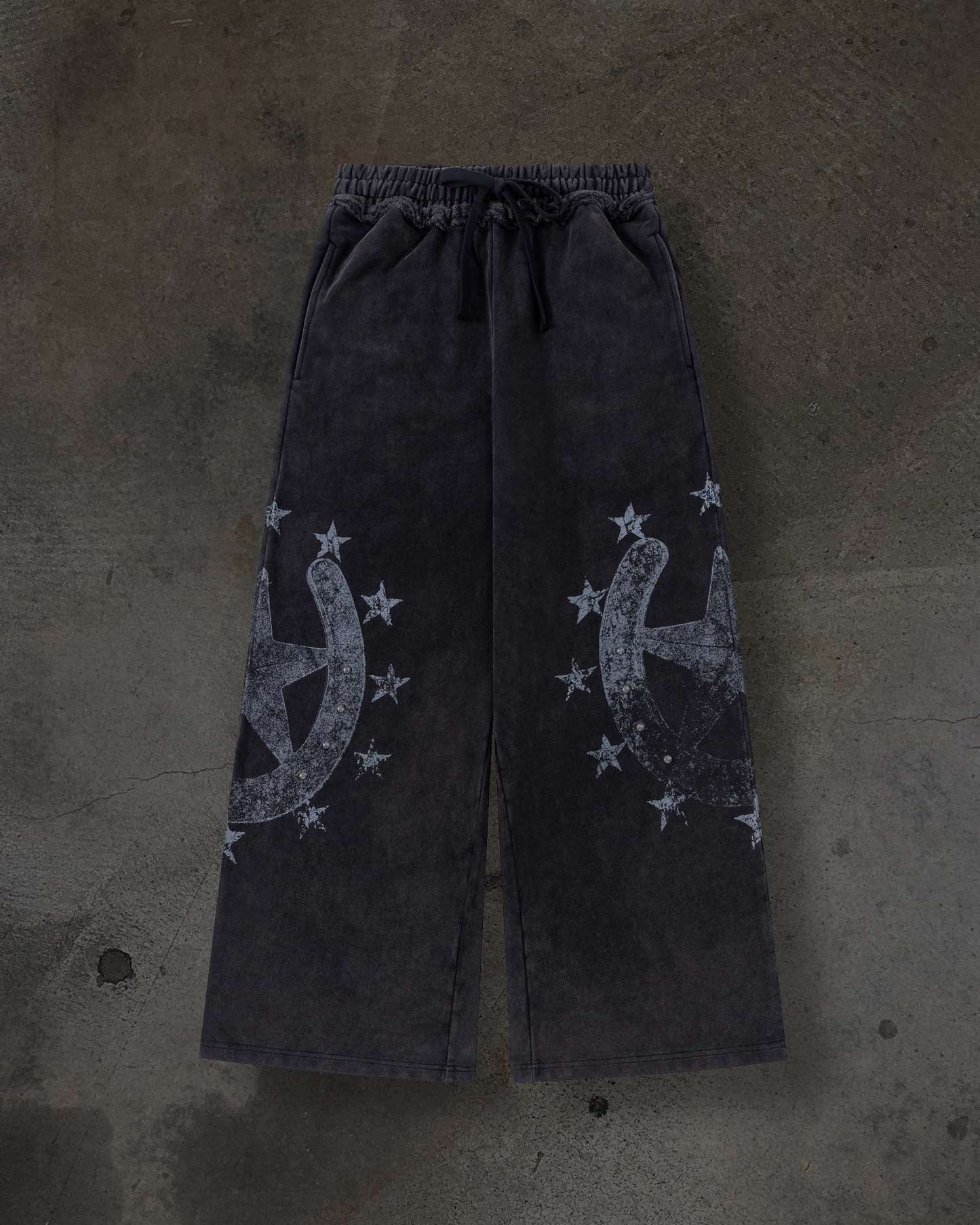 HORSESHOE SWEATS (COAL)-IYAMIUIO