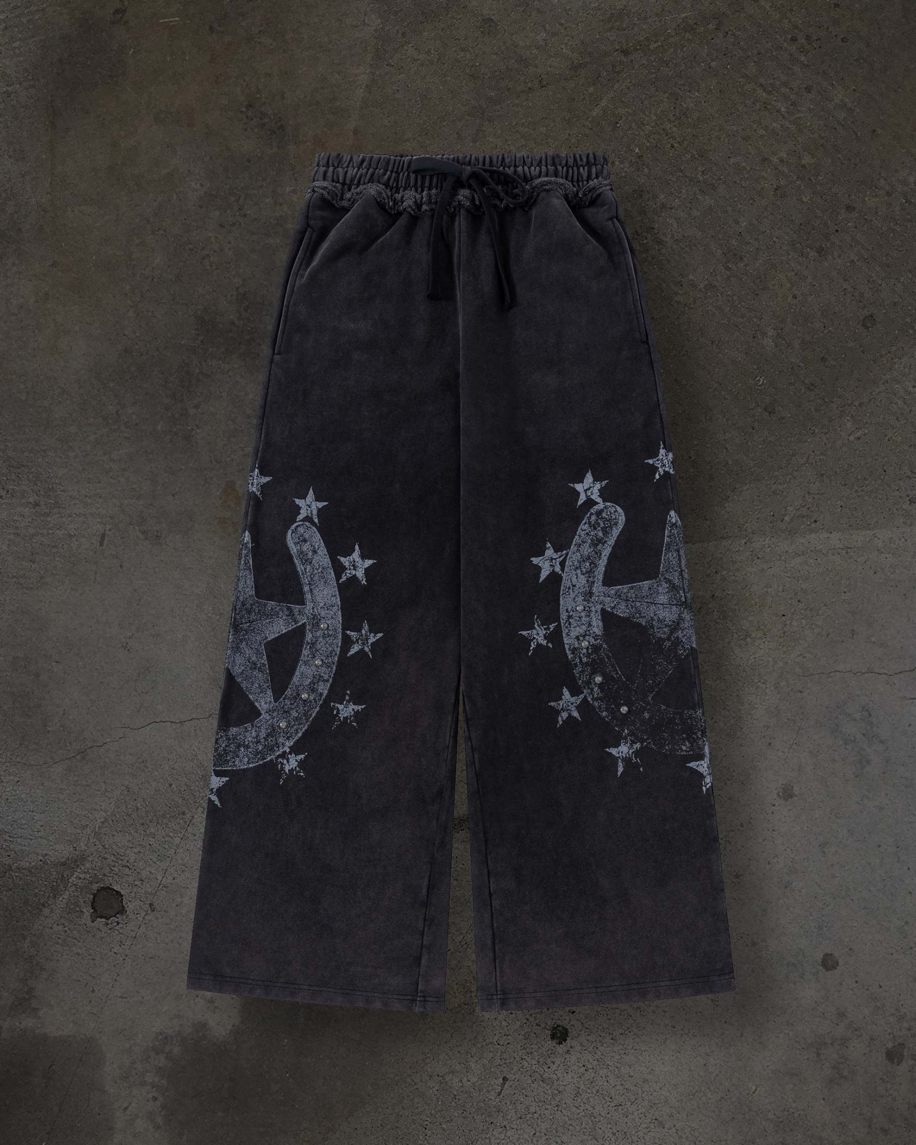 HORSESHOE SWEATS (COAL)-IYAMIUIO