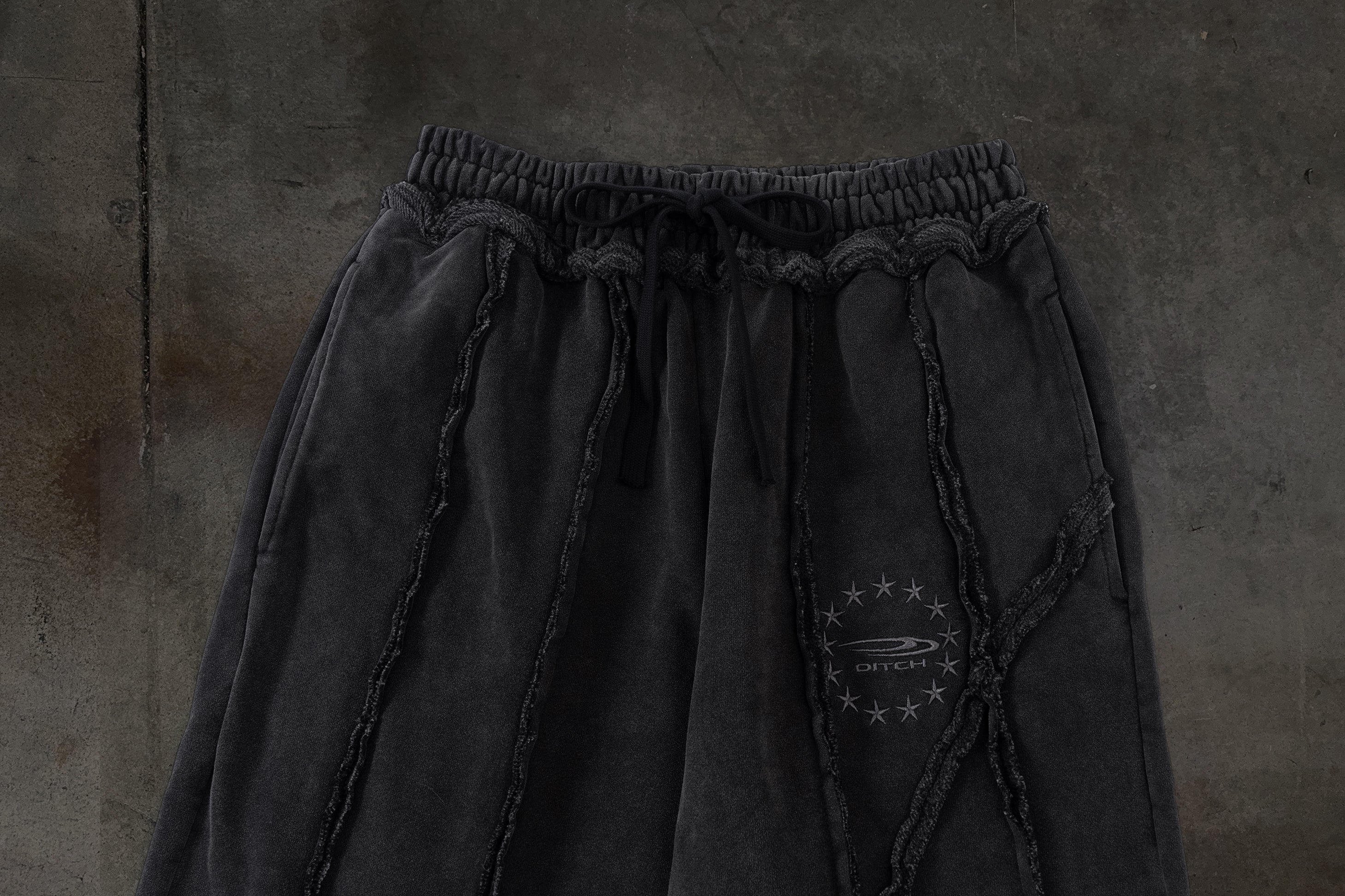 MENDED SWEATS (COAL)-IYAMIUIO