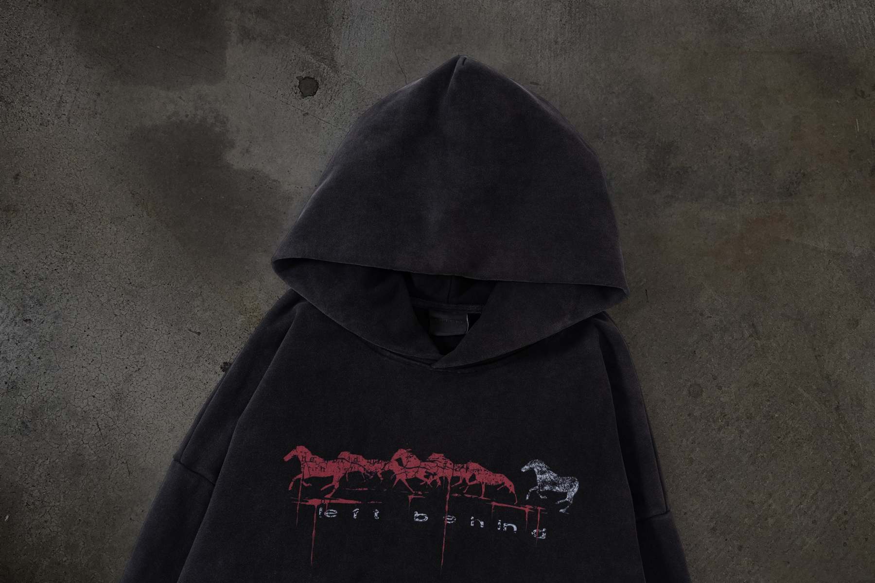 RACEHORSE PULLOVER (COAL)-IYAMIUIO