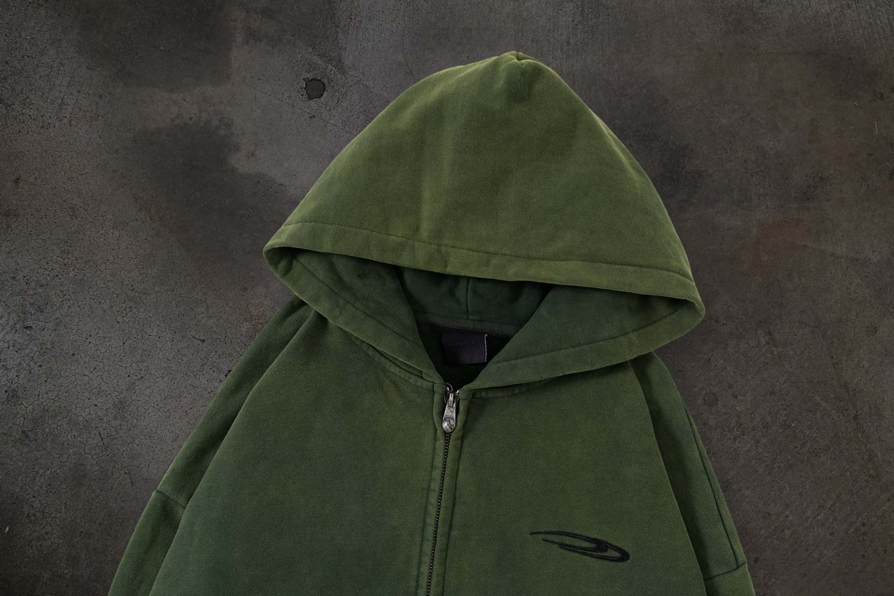 ATHLETIC BARBED ZIPUP (PINE)-IYAMIUIO