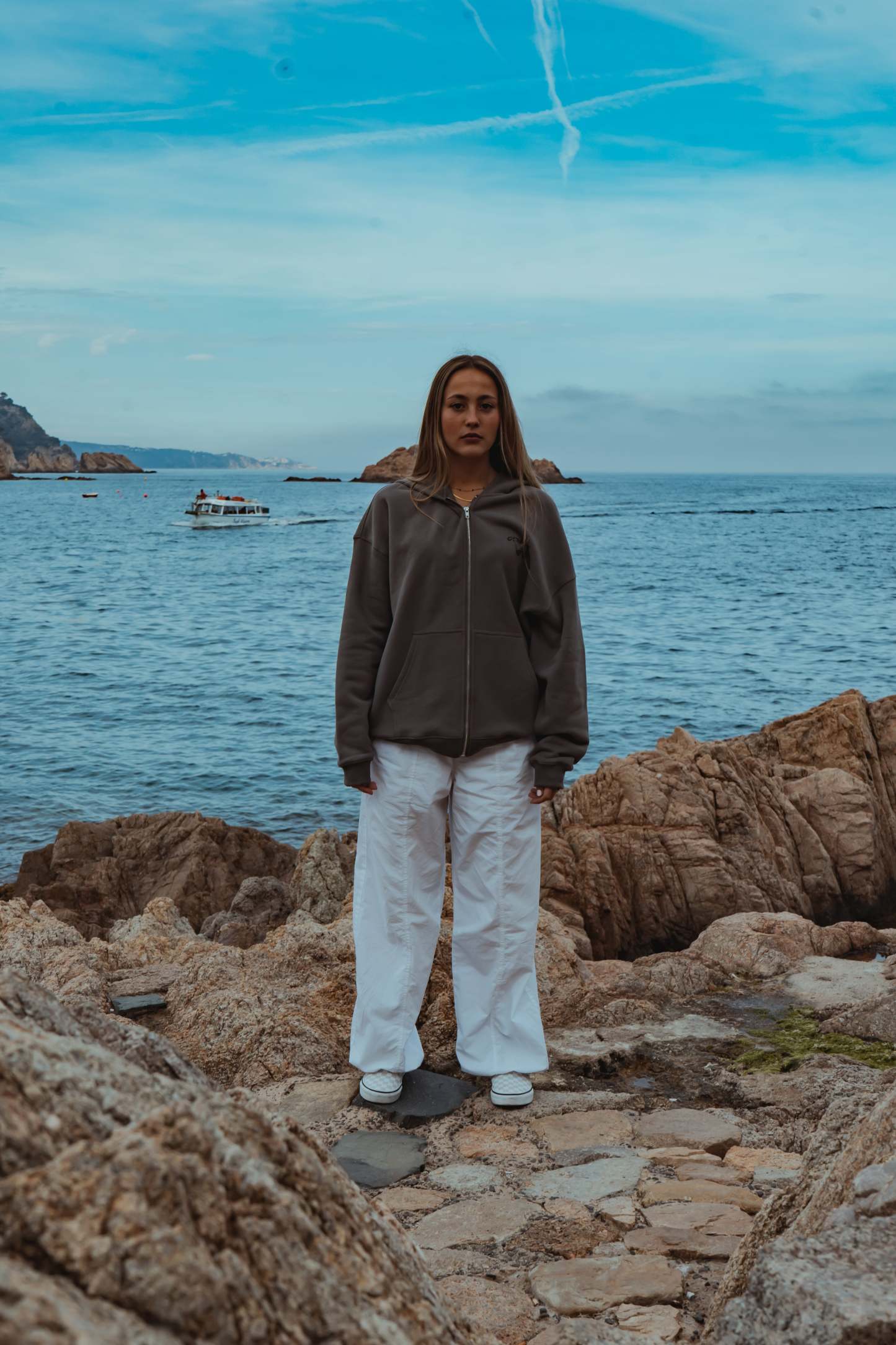 Gray Half Tone Zipper-IYAMIUIO