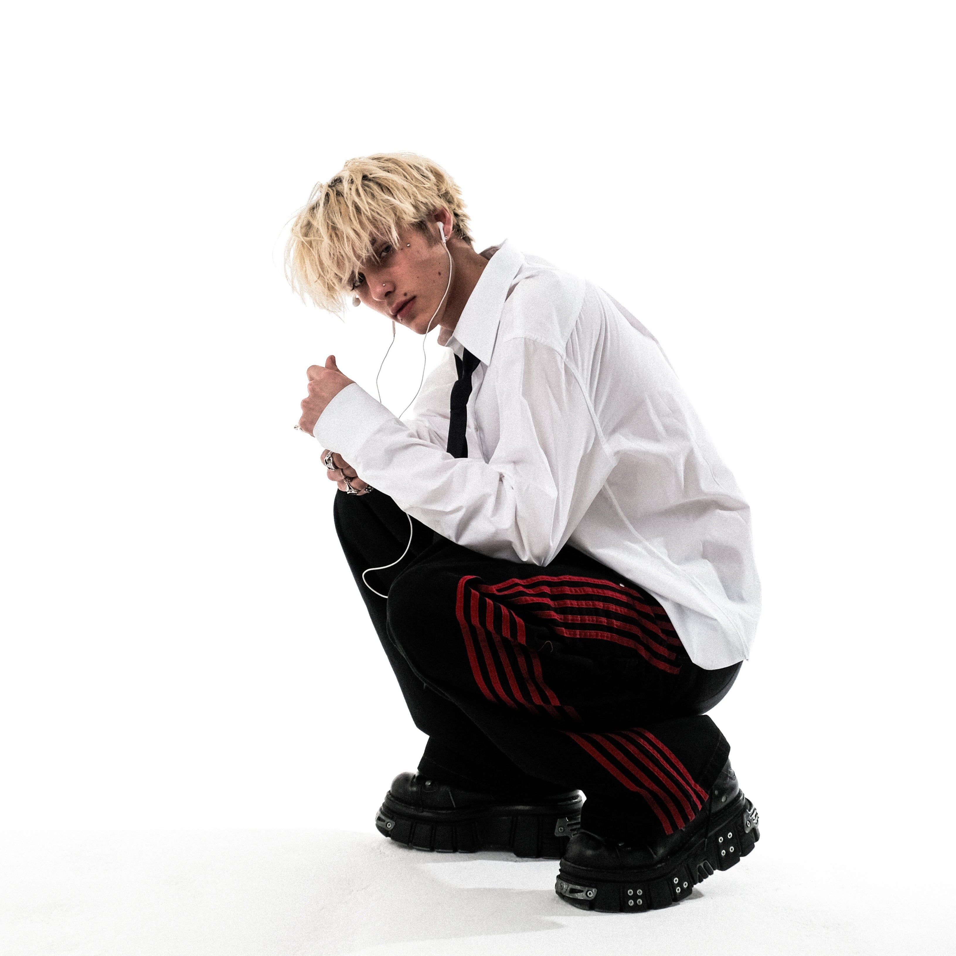 TRACK JEANS (BLACK/RED)-IYAMIUIO