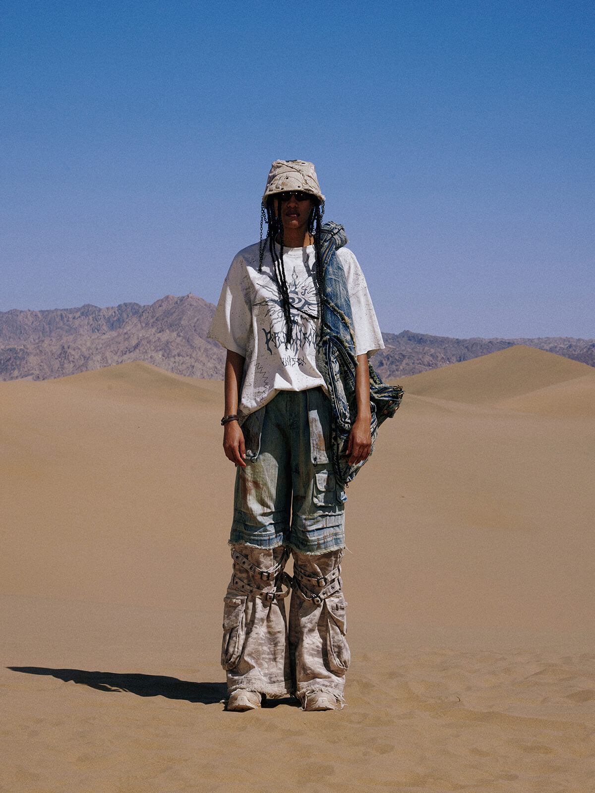 Personsoul Detachable Paneled Camo Baggy Jeans-IYAMIUIO