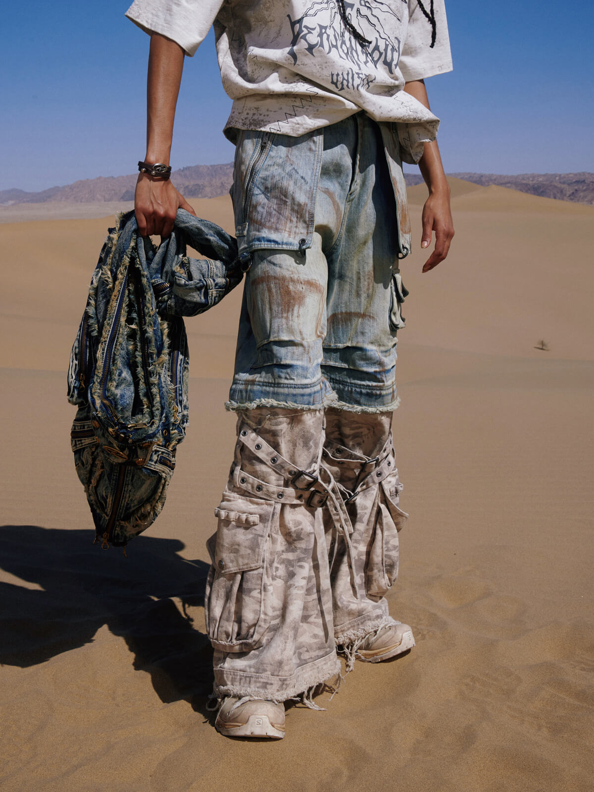 Personsoul Detachable Paneled Camo Baggy Jeans-IYAMIUIO