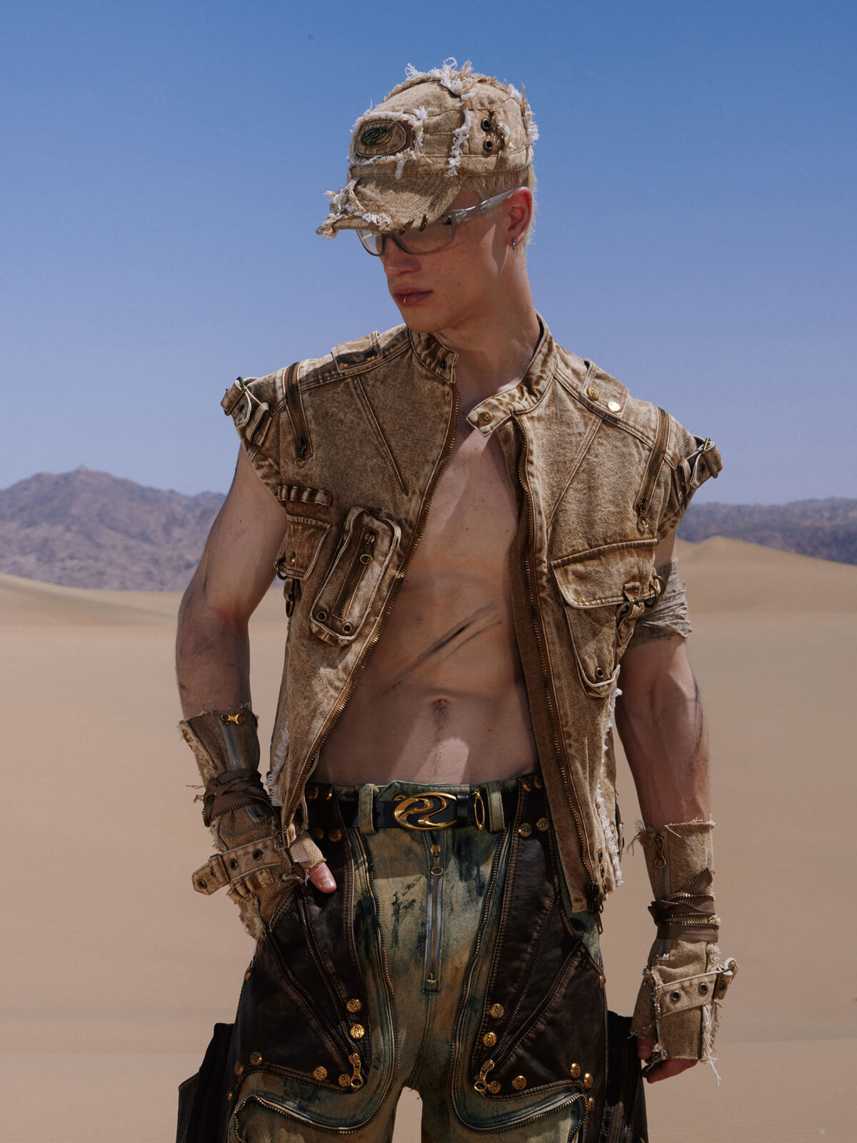 Personsoul Tactical Structure Denim Sleeveless Vest-IYAMIUIO